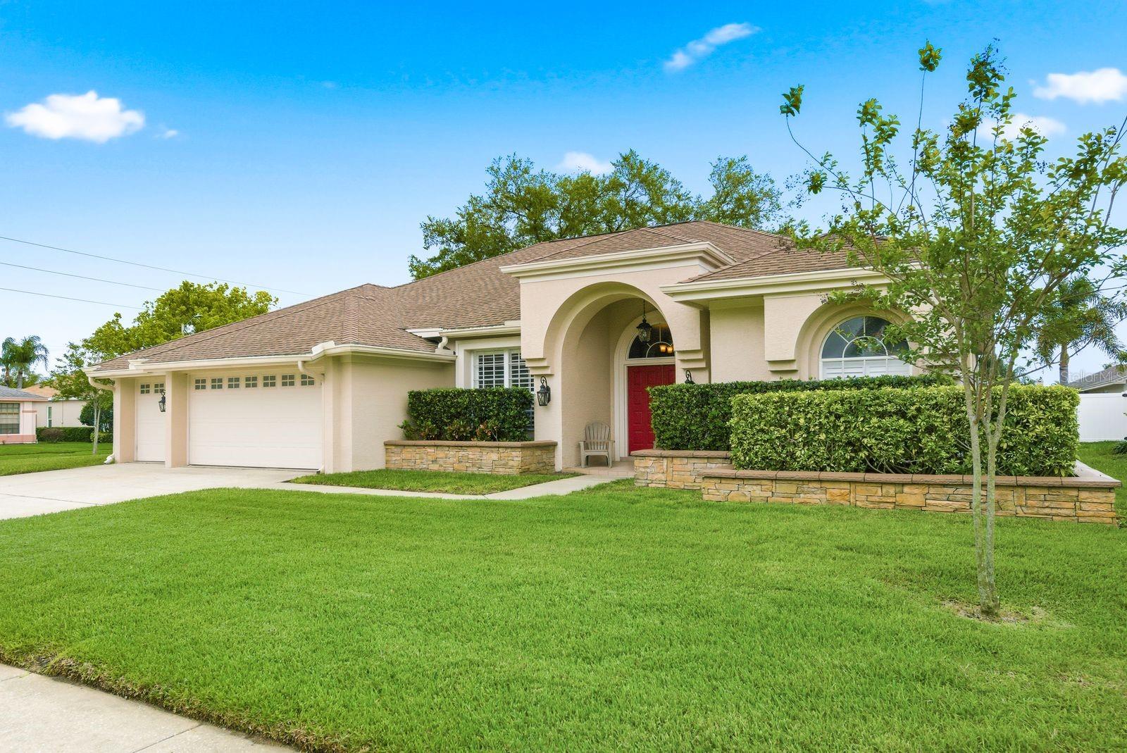 PIPERS MEADOW - Residential