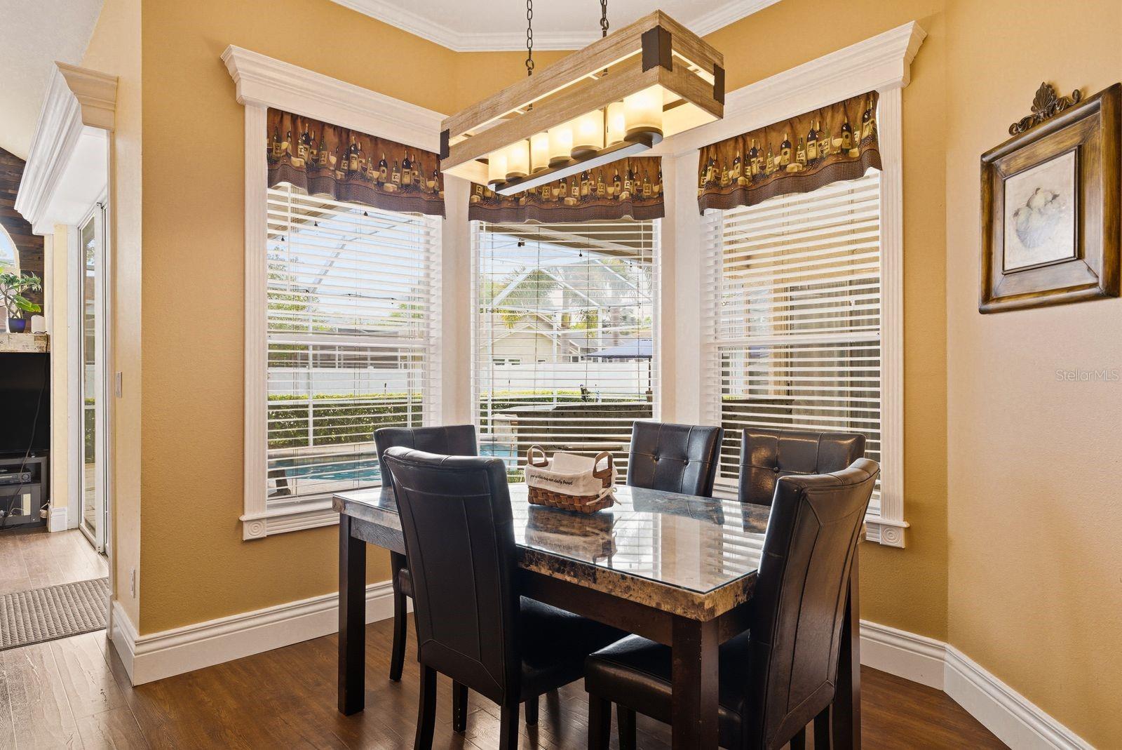 PIPERS MEADOW - Residential