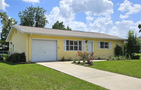 Photo of 8274 SW 106th Place, Ocala, FL 34481 (MLS # OM706321)