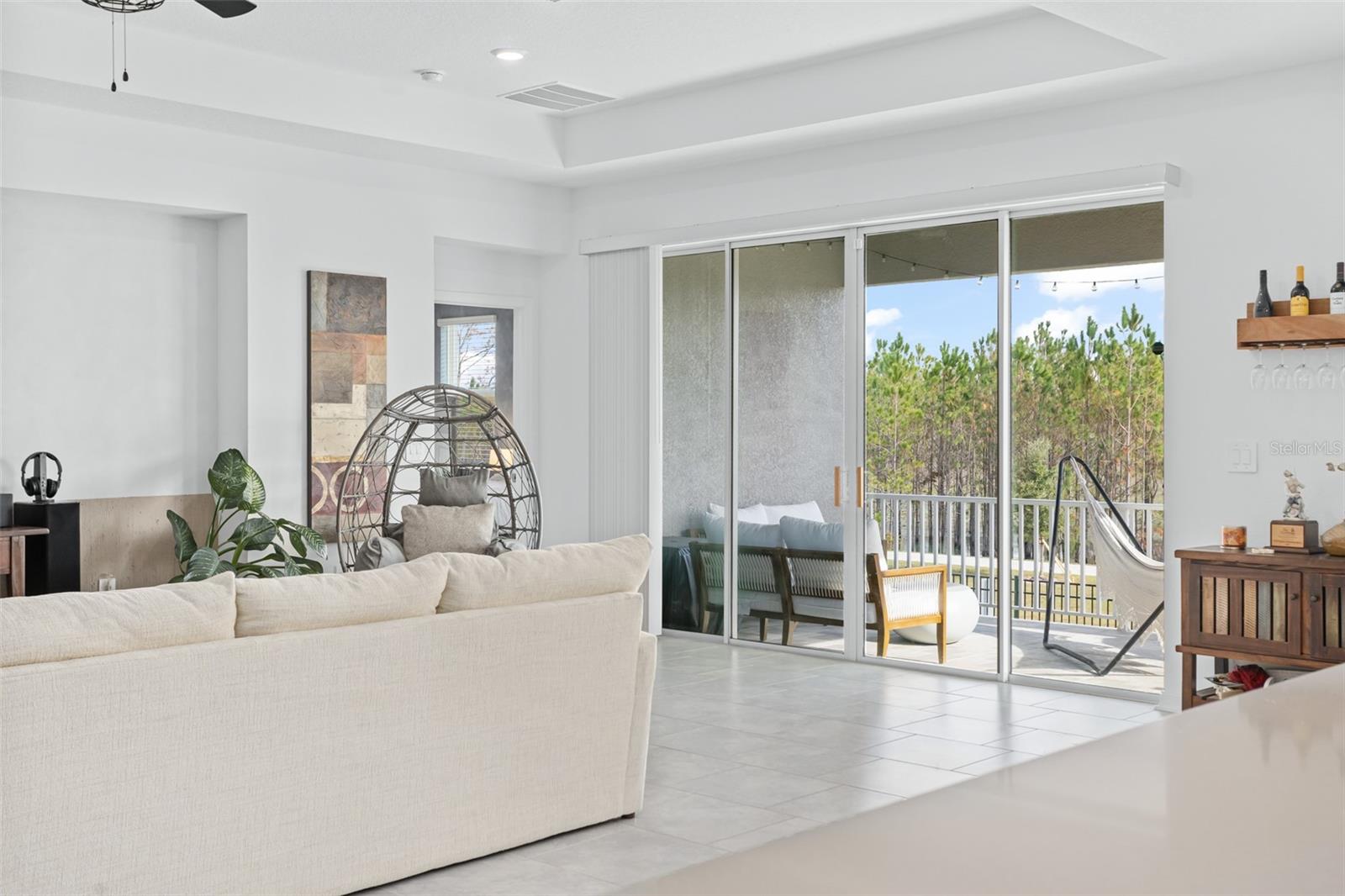 HILLSIDE ESTATES AT STONEYBROOK HILLS - Residential