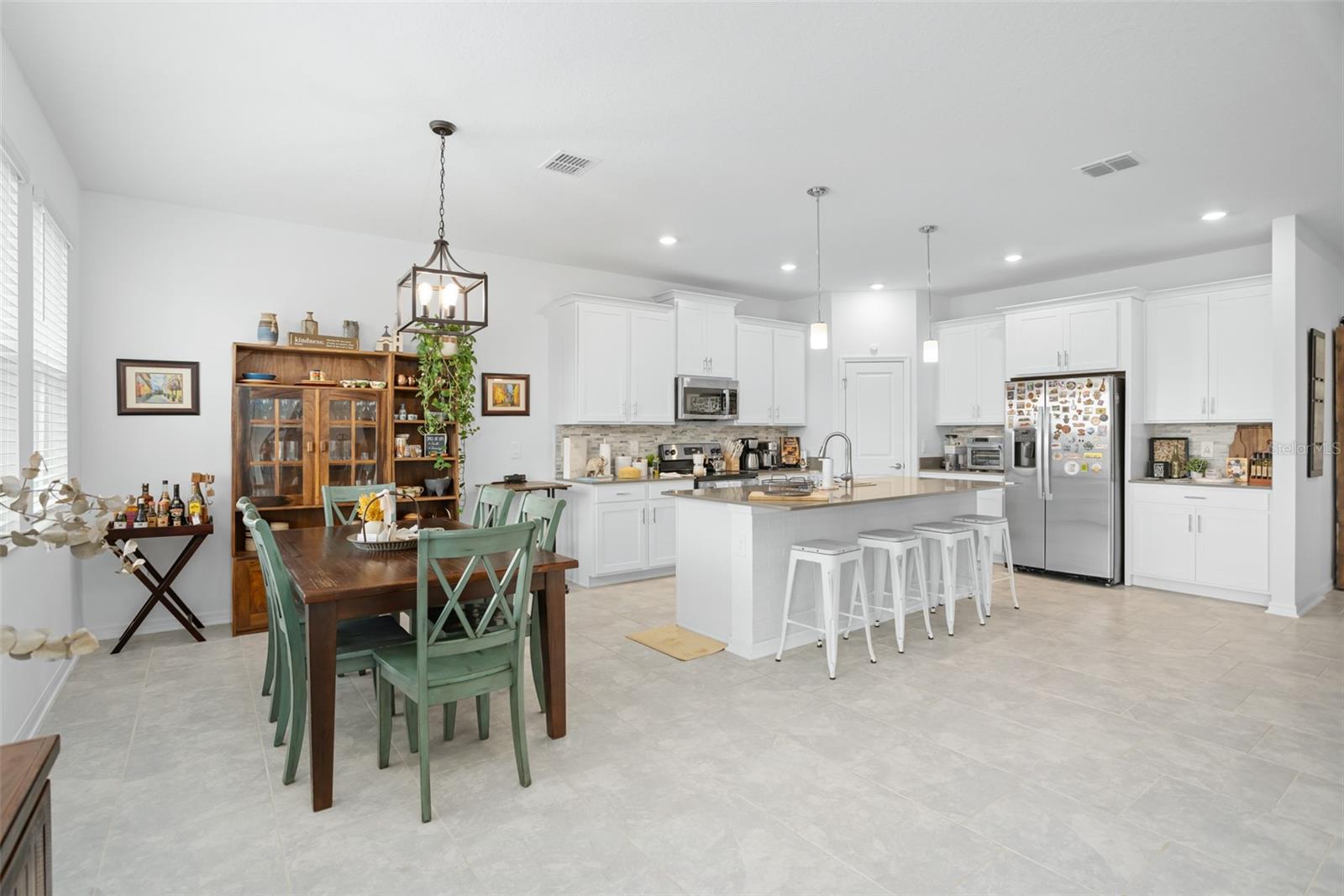 HILLSIDE ESTATES AT STONEYBROOK HILLS - Residential