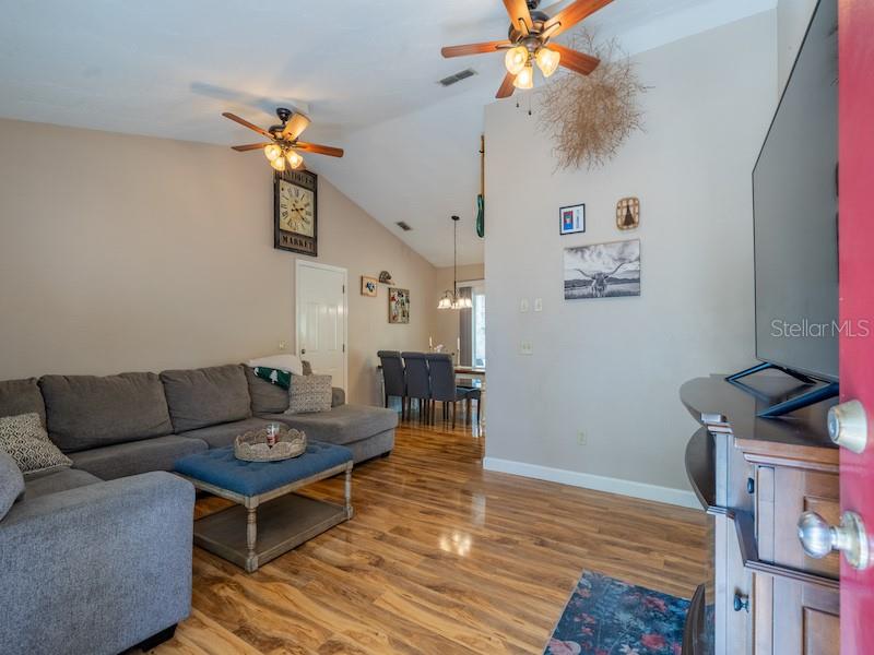 FORESTS EDGE - Residential