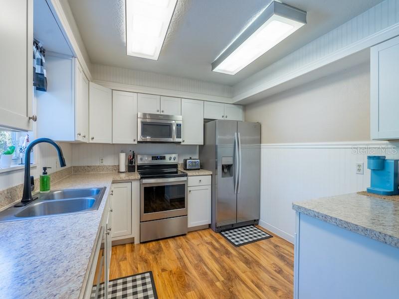 FORESTS EDGE - Residential