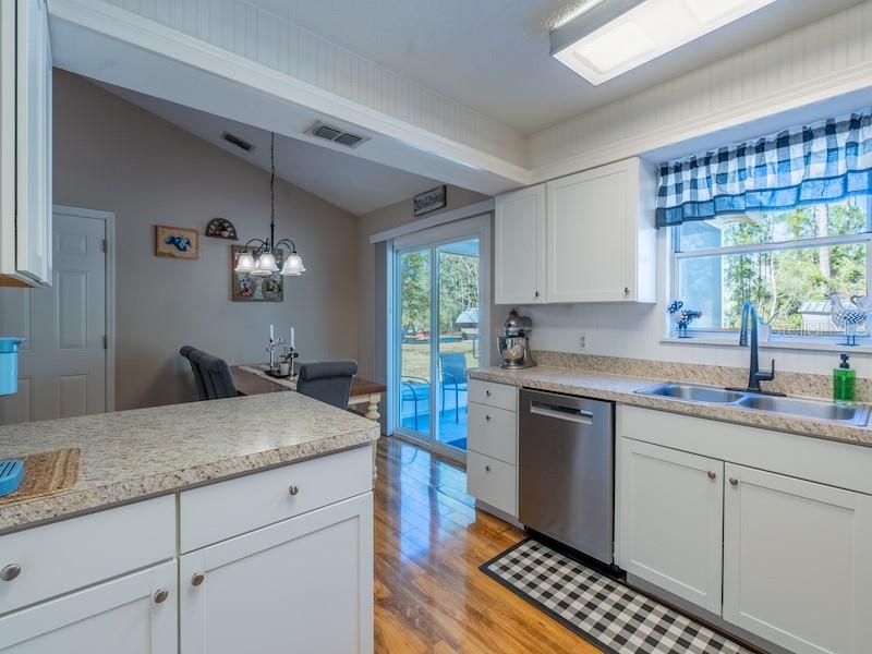 FORESTS EDGE - Residential