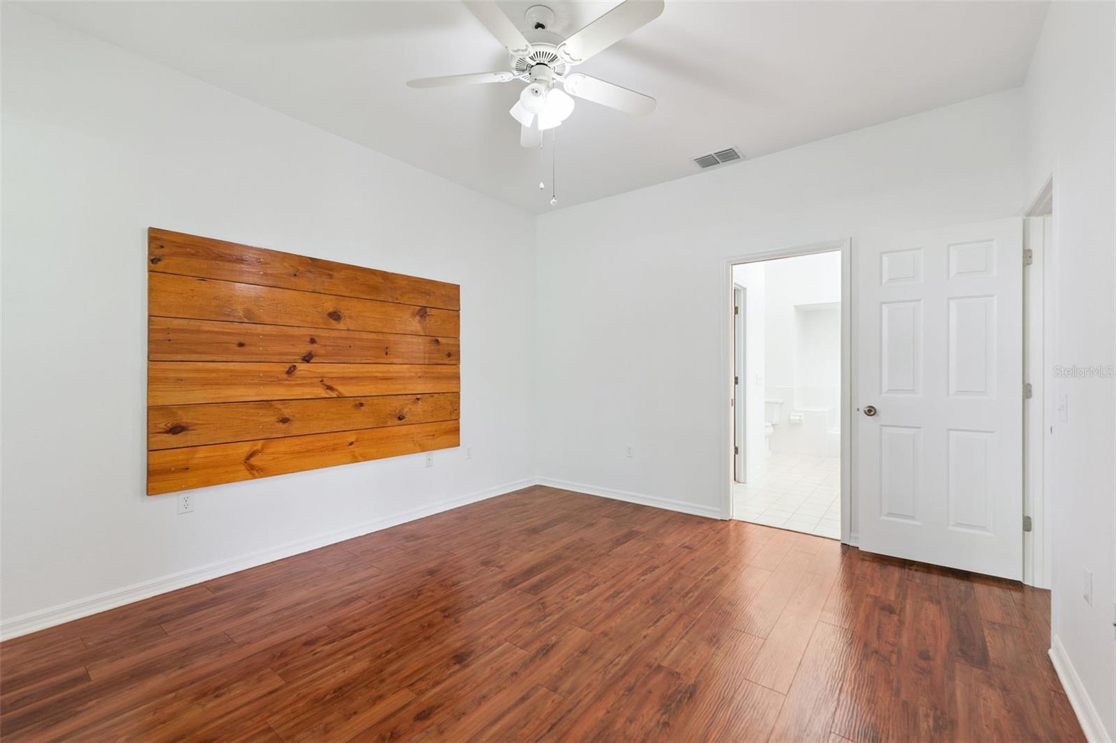 CYPRESSWOOD ENCLAVE PH 01 - Residential