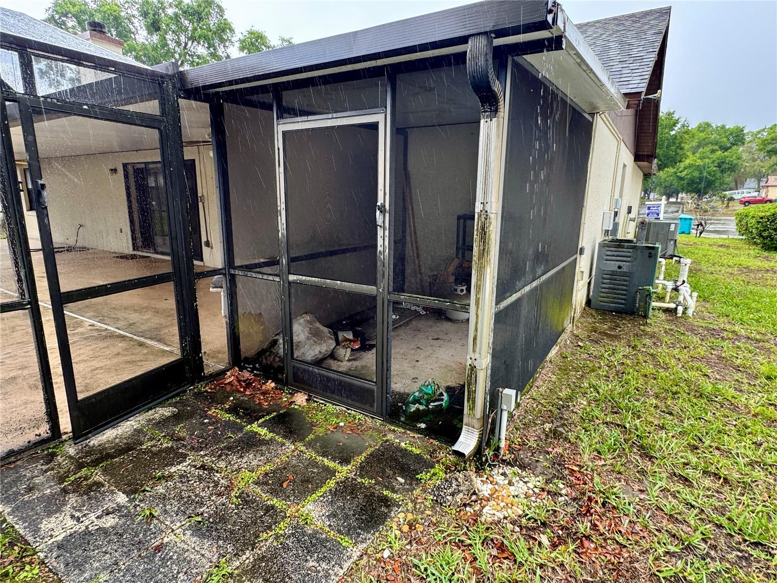 WINDSONG ESTATES - Residential