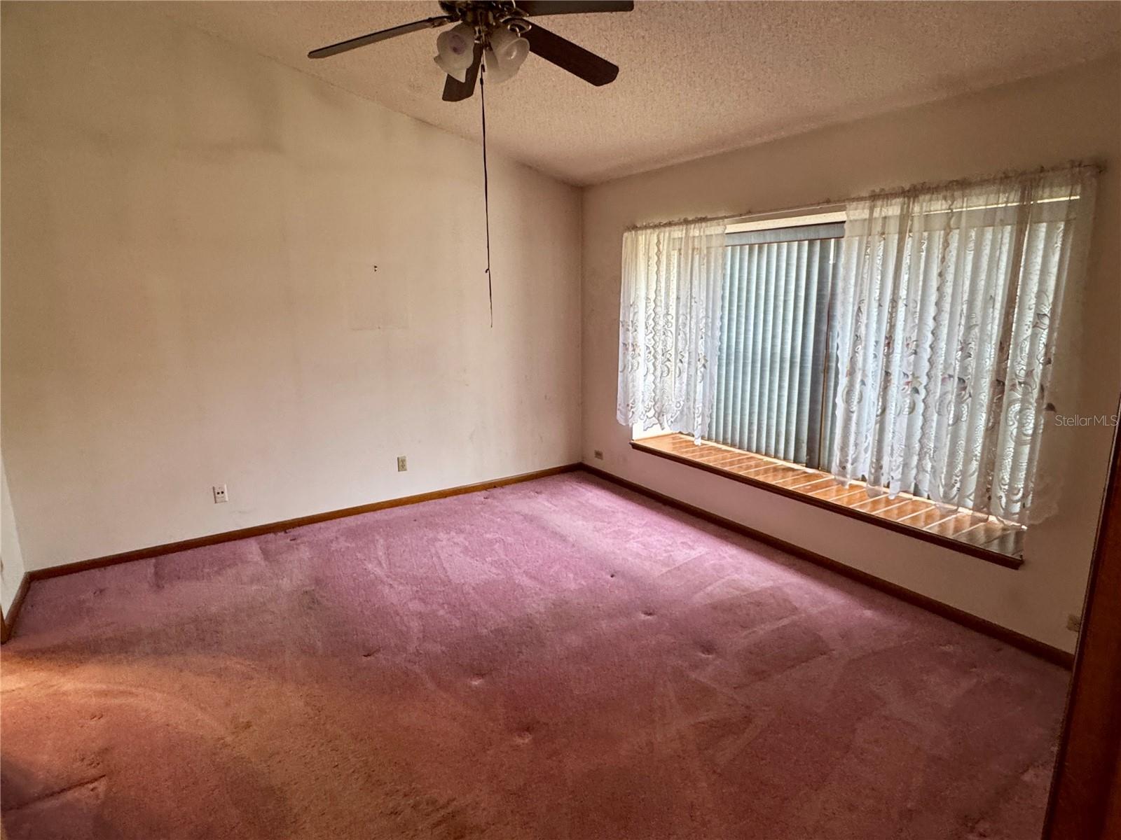 WINDSONG ESTATES - Residential