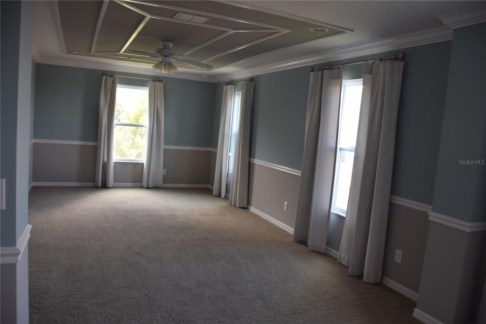 LAUREL ESTATES - Residential Lease