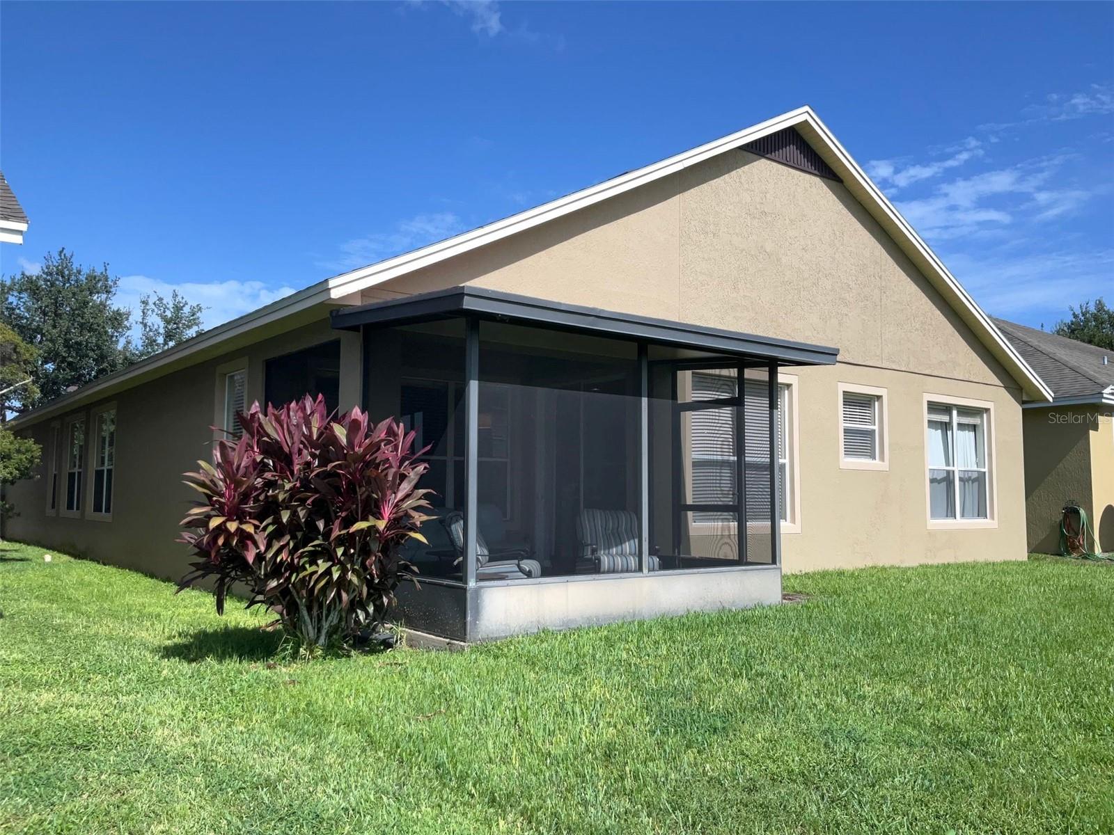 LAKES WINDERMERE PH 01 49 108 - Residential Lease