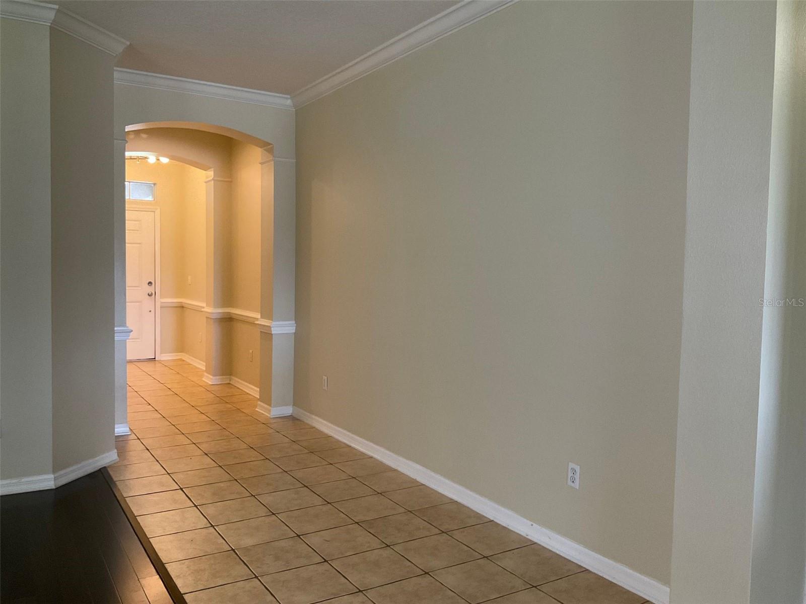 LAKES WINDERMERE PH 01 49 108 - Residential Lease