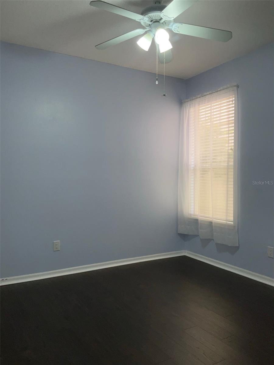 LAKES WINDERMERE PH 01 49 108 - Residential Lease