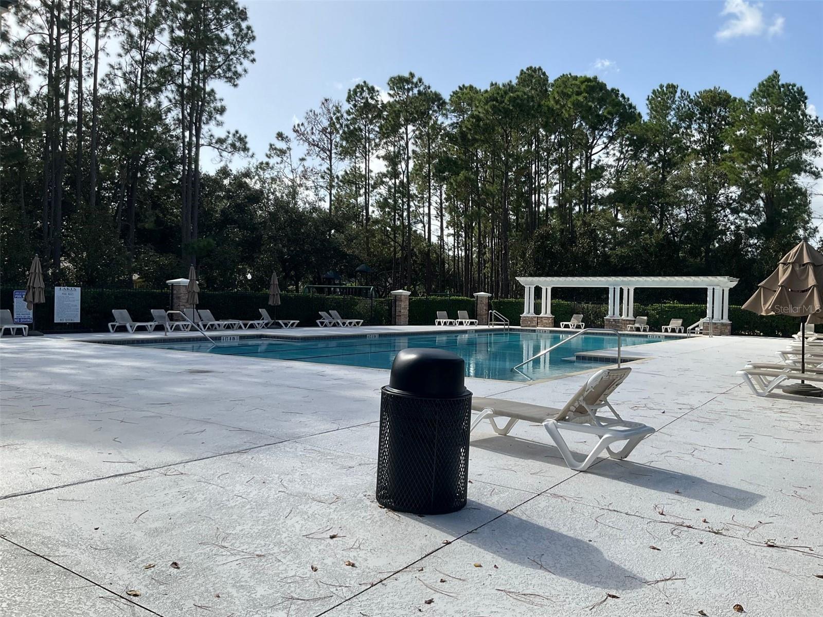 LAKES WINDERMERE PH 01 49 108 - Residential Lease