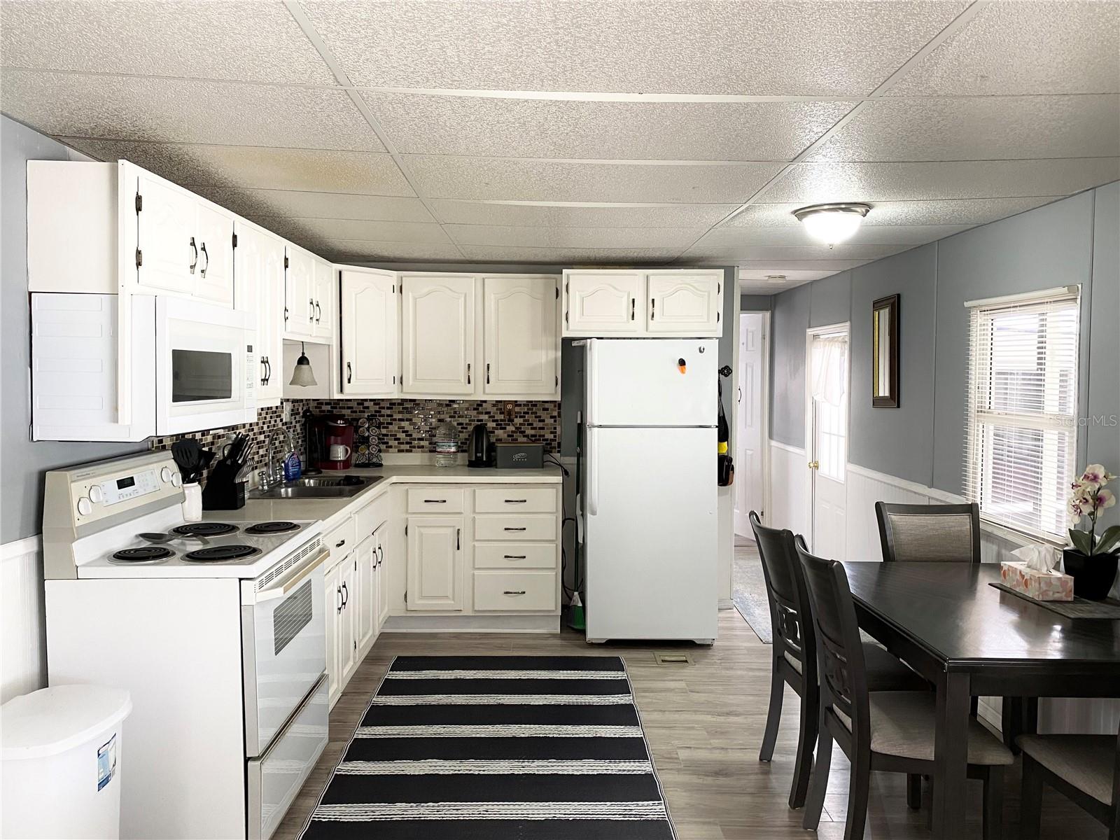 BROOK TO BAY - Residential