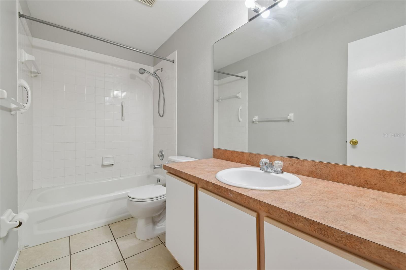 PROVIDENCE TWNHMS PH 3 - Residential