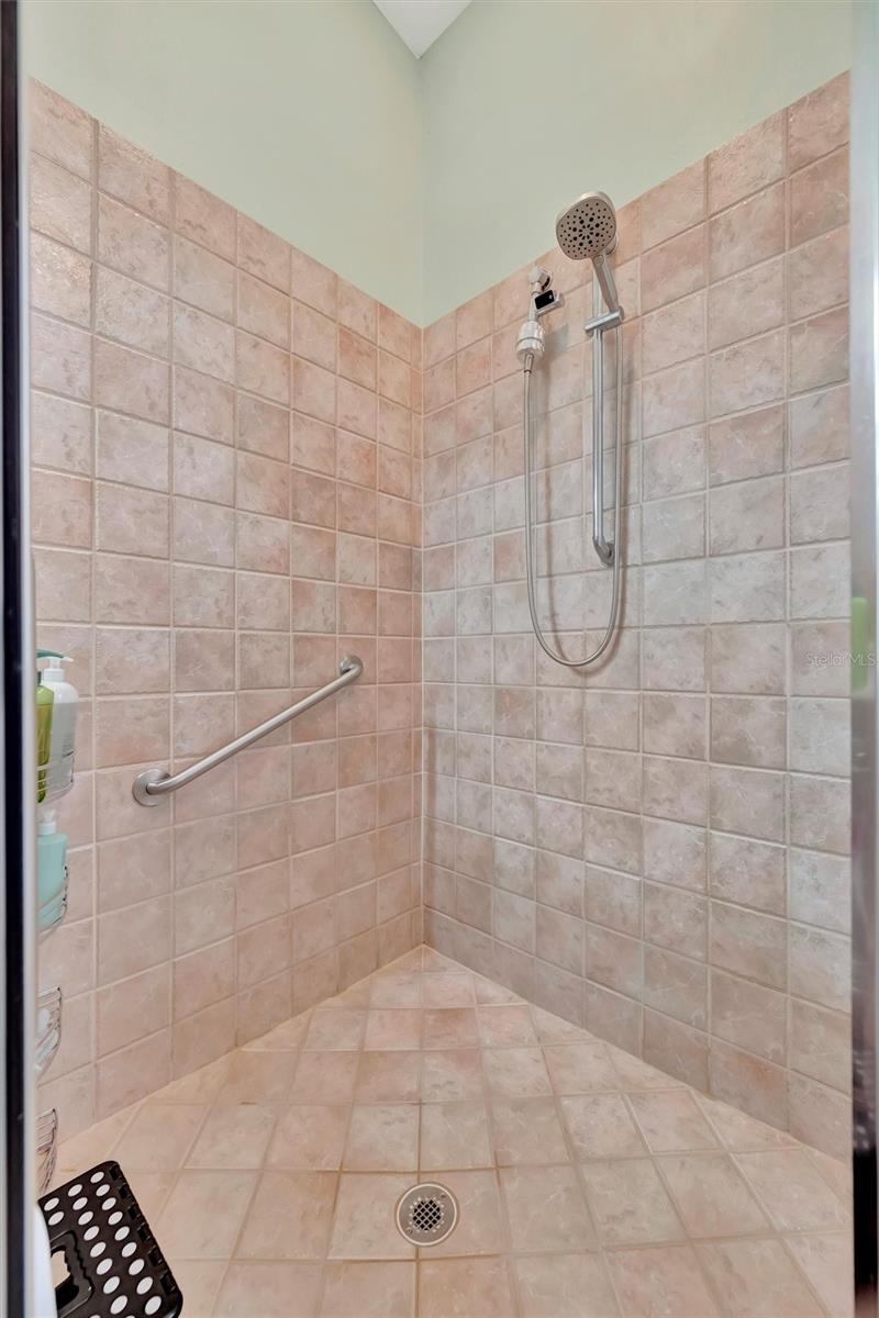 TIMBERLY PH I & II - Residential