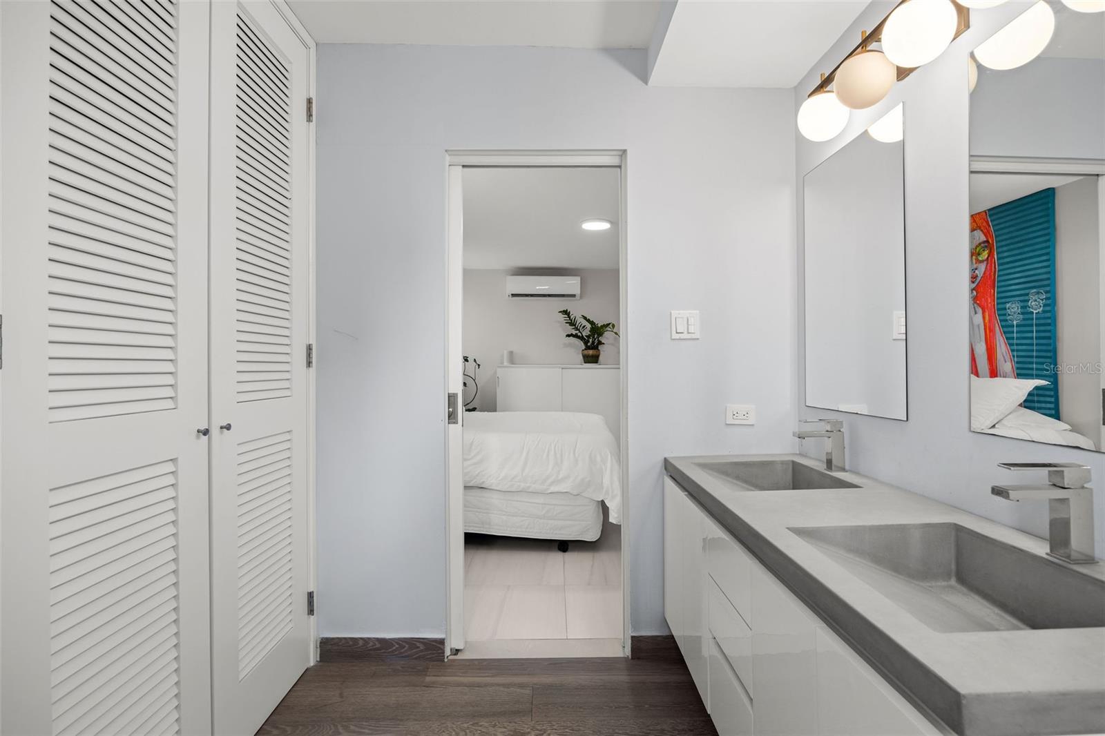 COSTA CONDADO - Residential