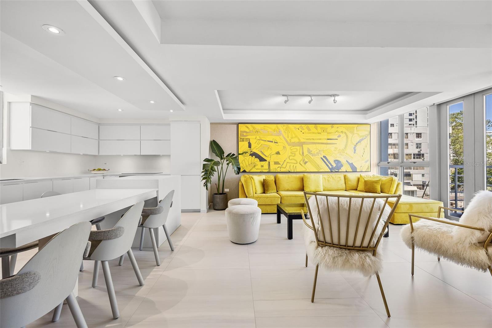 COSTA CONDADO - Residential