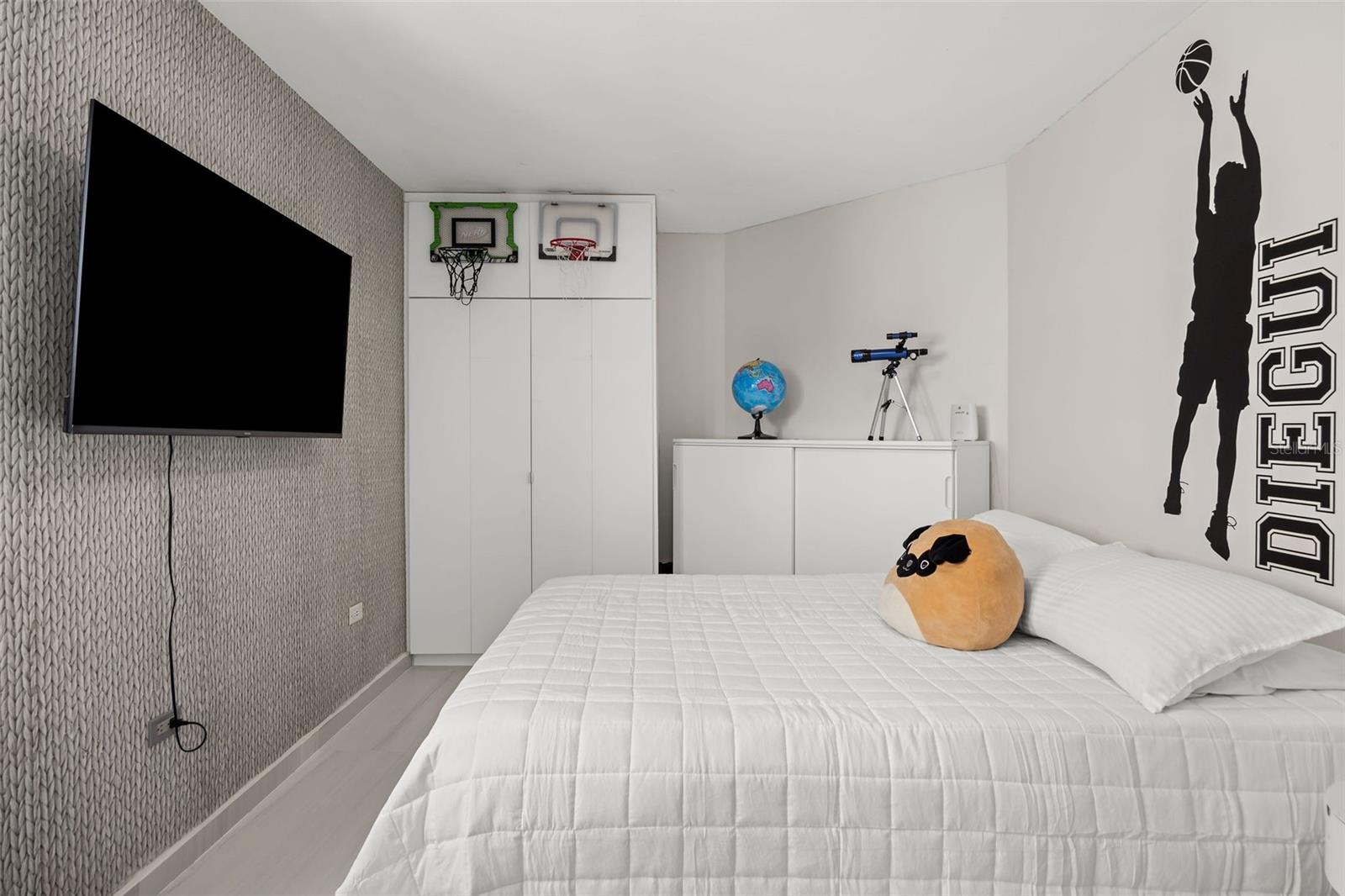 COSTA CONDADO - Residential