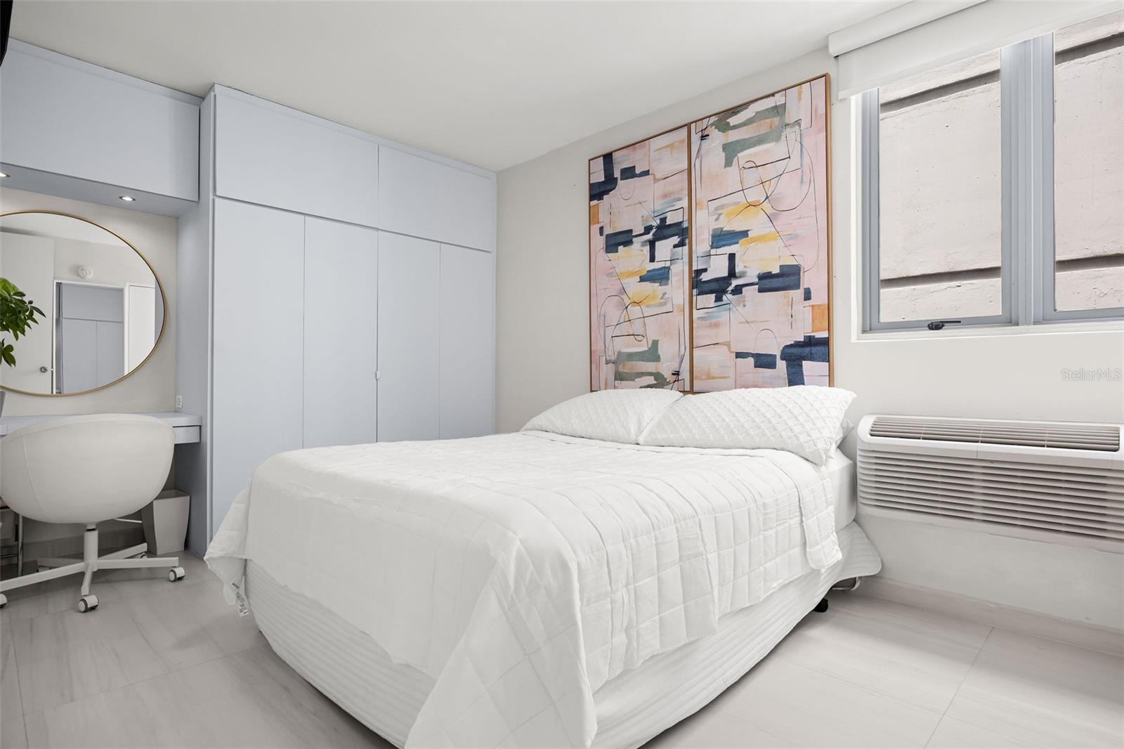 COSTA CONDADO - Residential