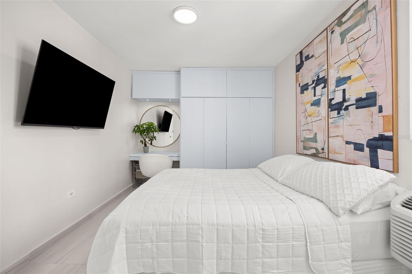 COSTA CONDADO - Residential