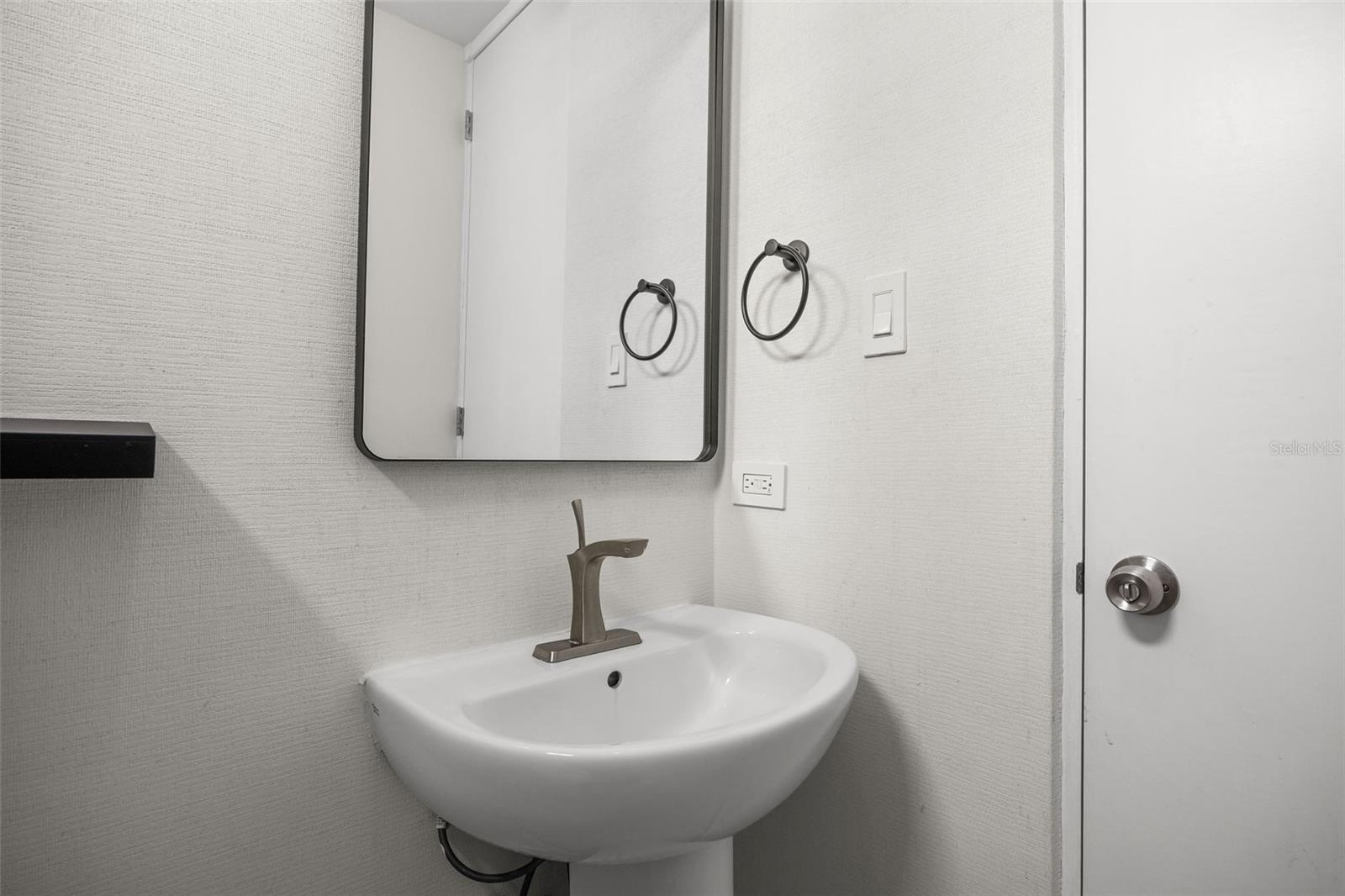 COSTA CONDADO - Residential