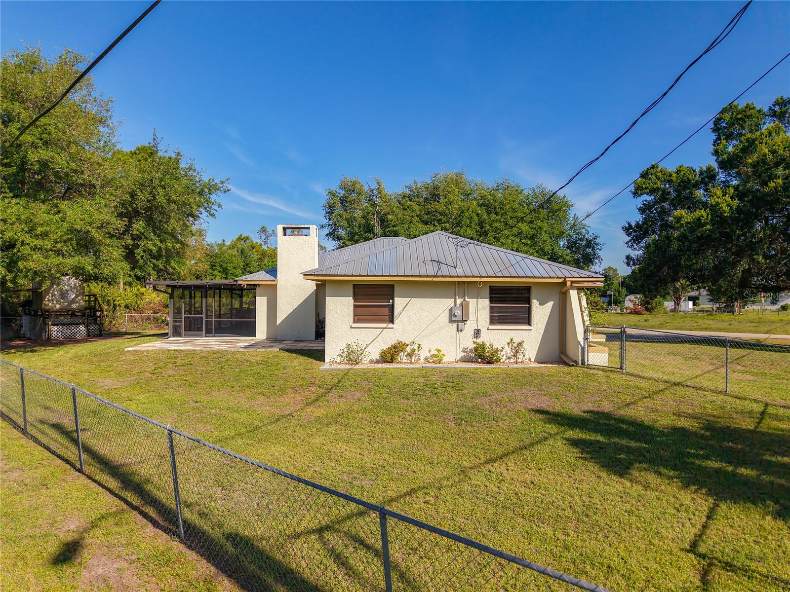 TROP G A - Residential