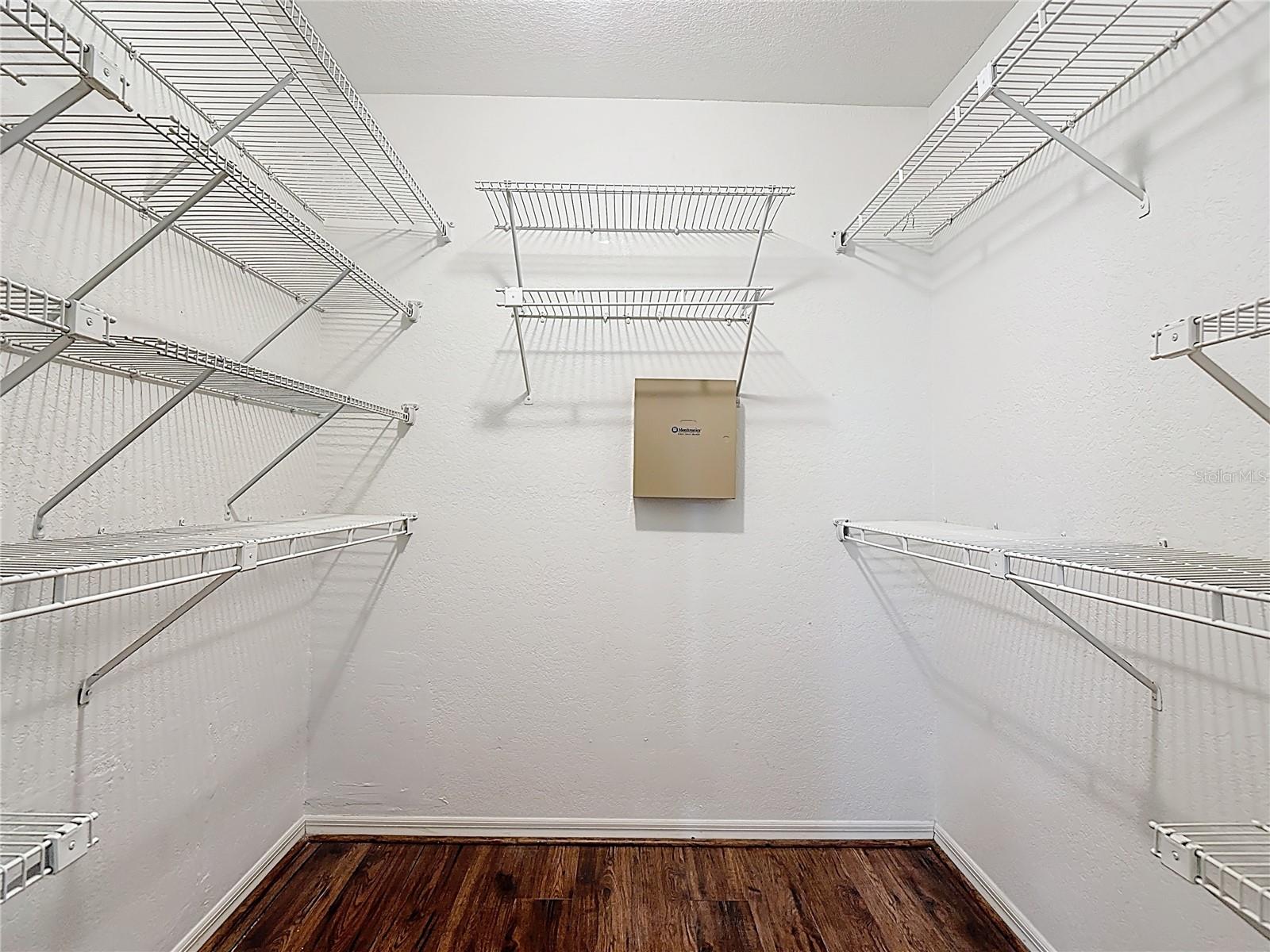 TROP G A - Residential