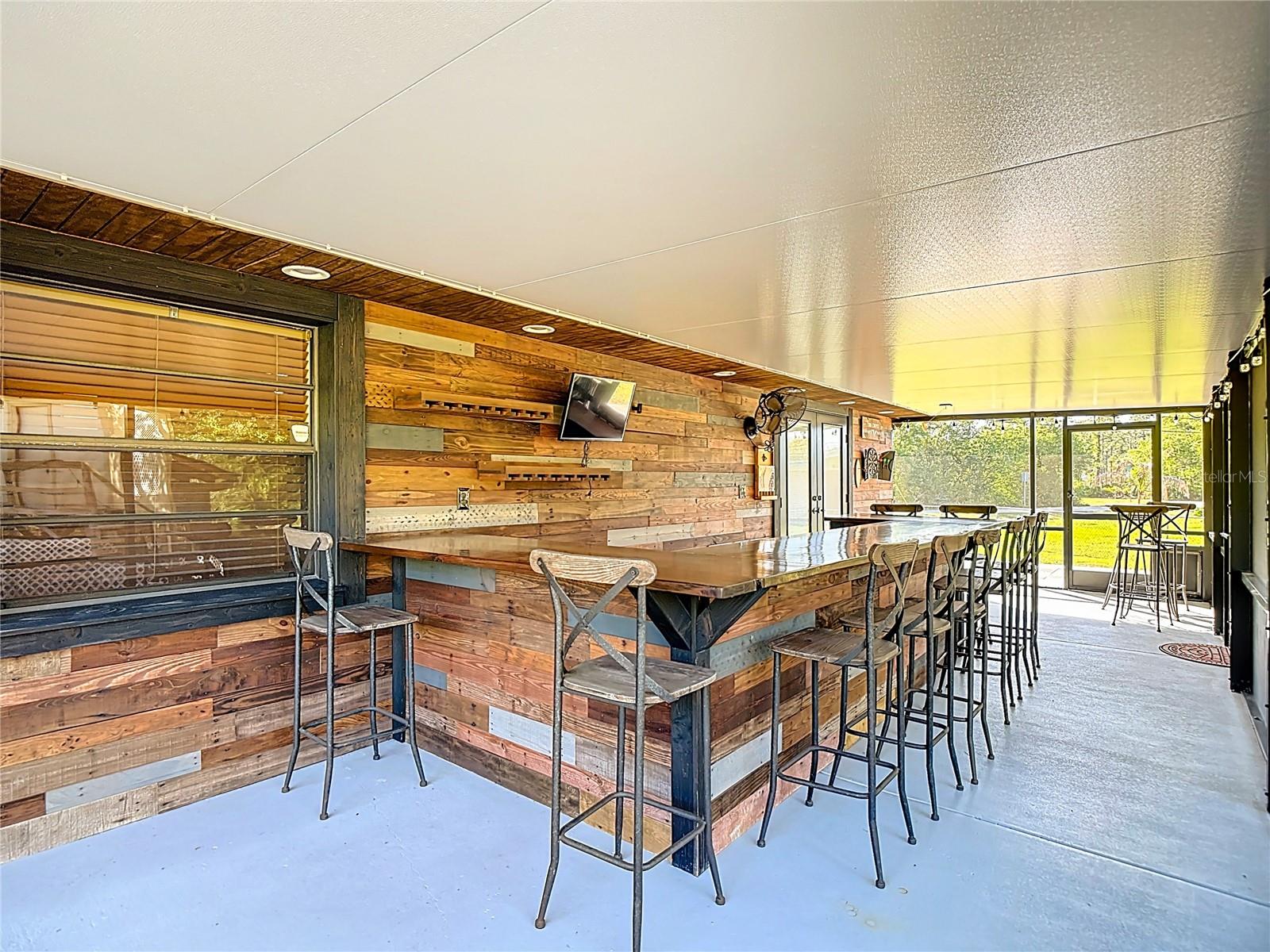 TROP G A - Residential