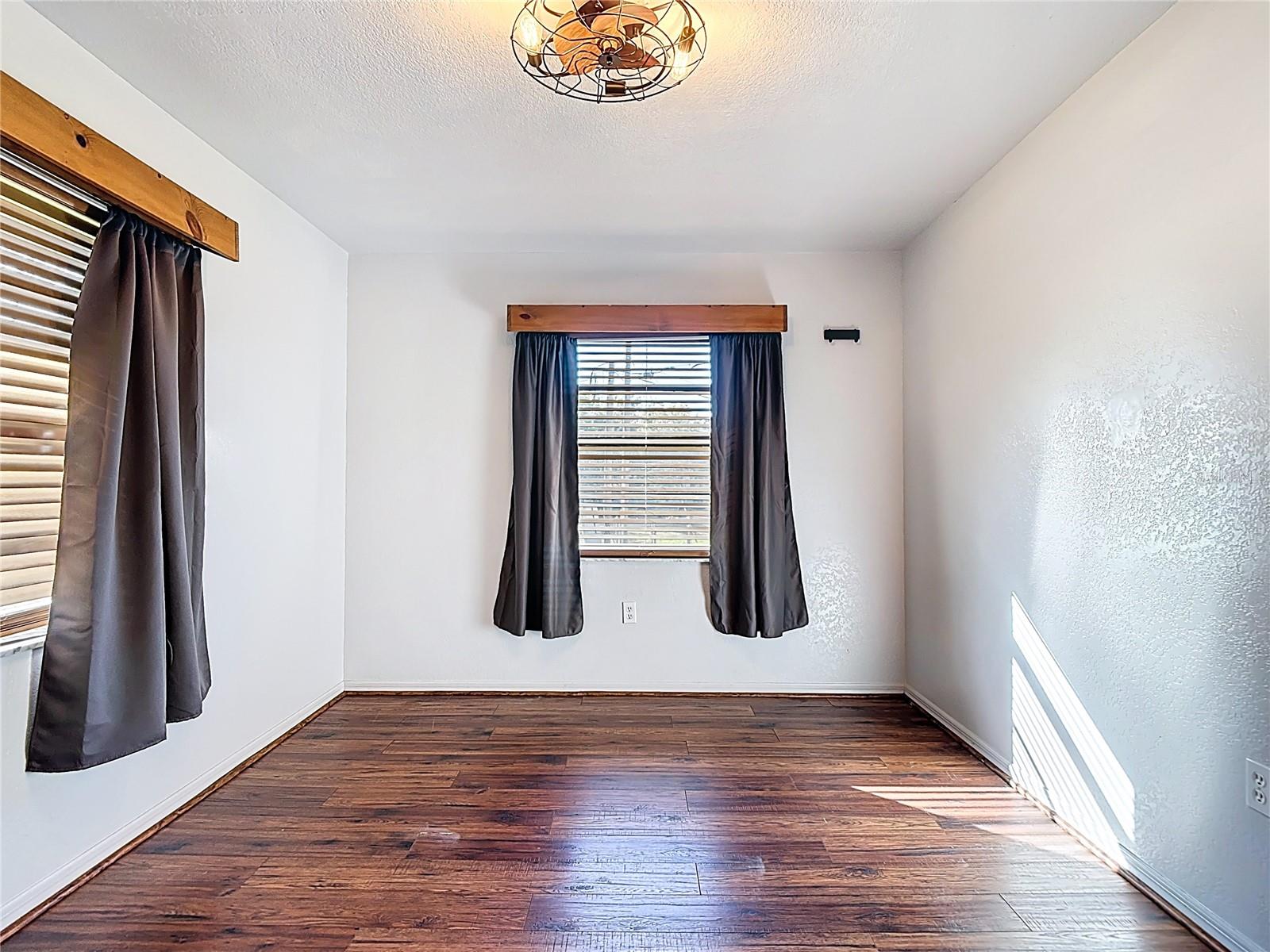 TROP G A - Residential