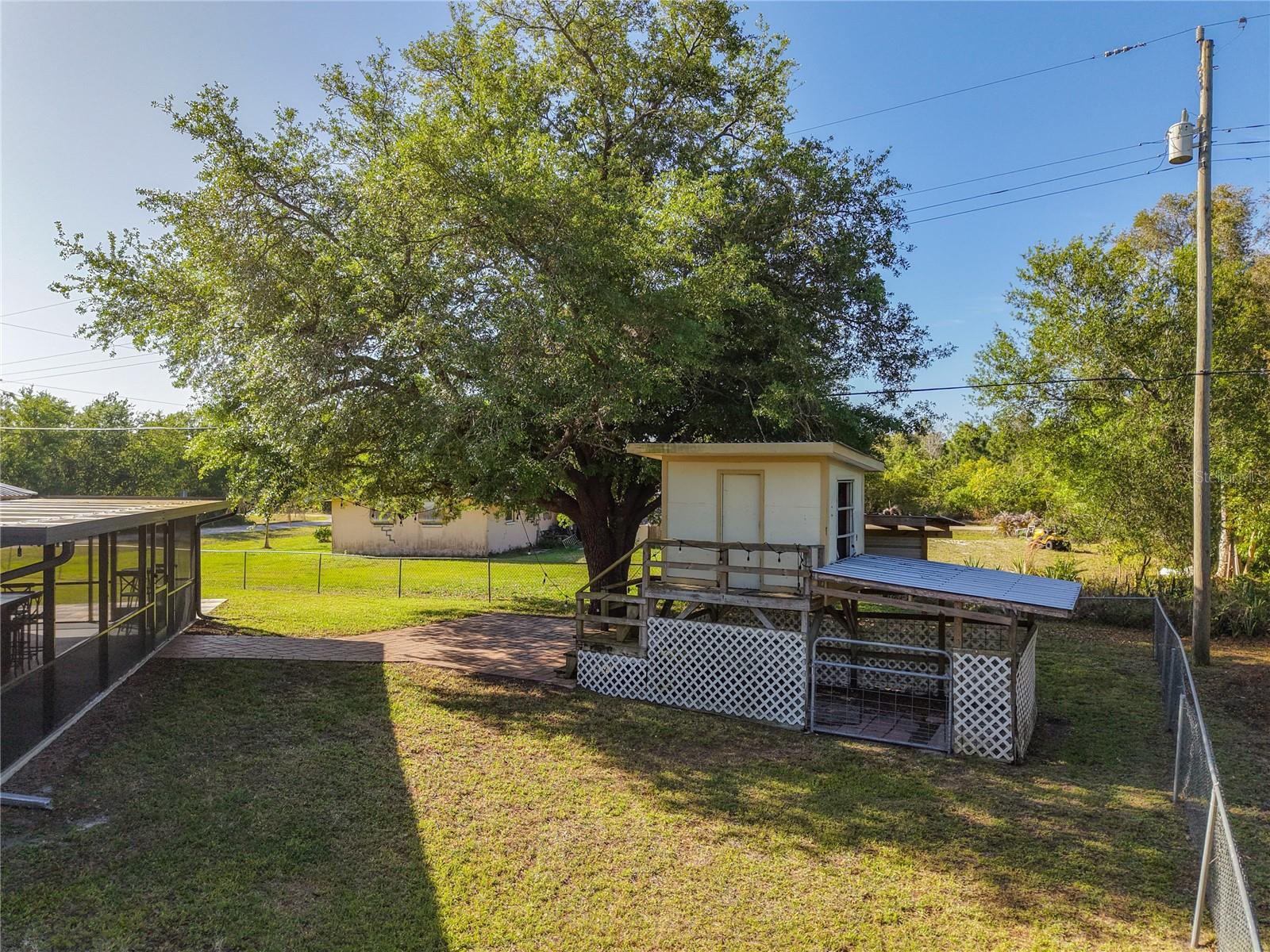 TROP G A - Residential