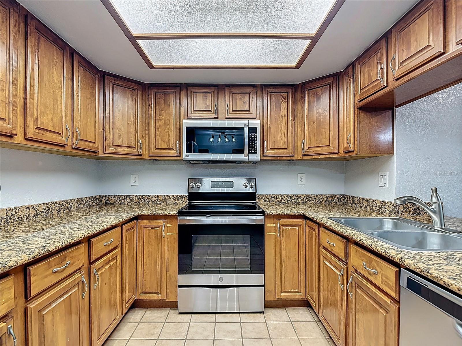 TROP G A - Residential