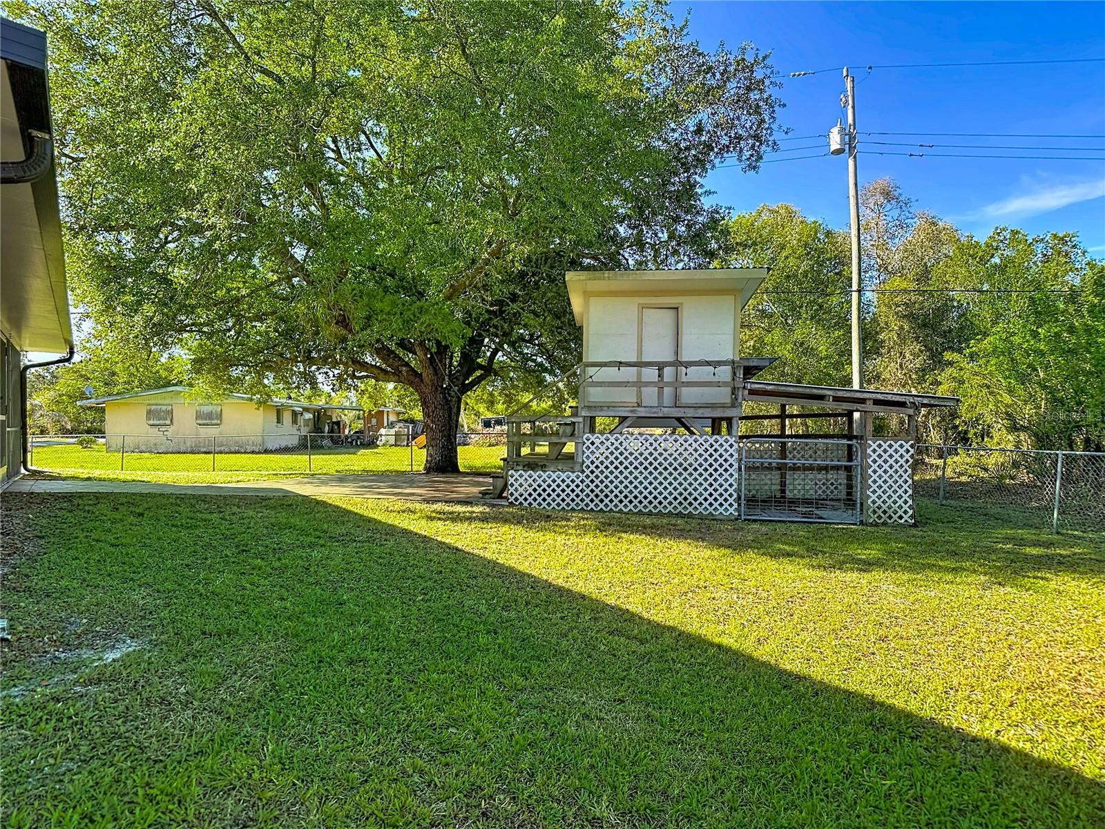 TROP G A - Residential