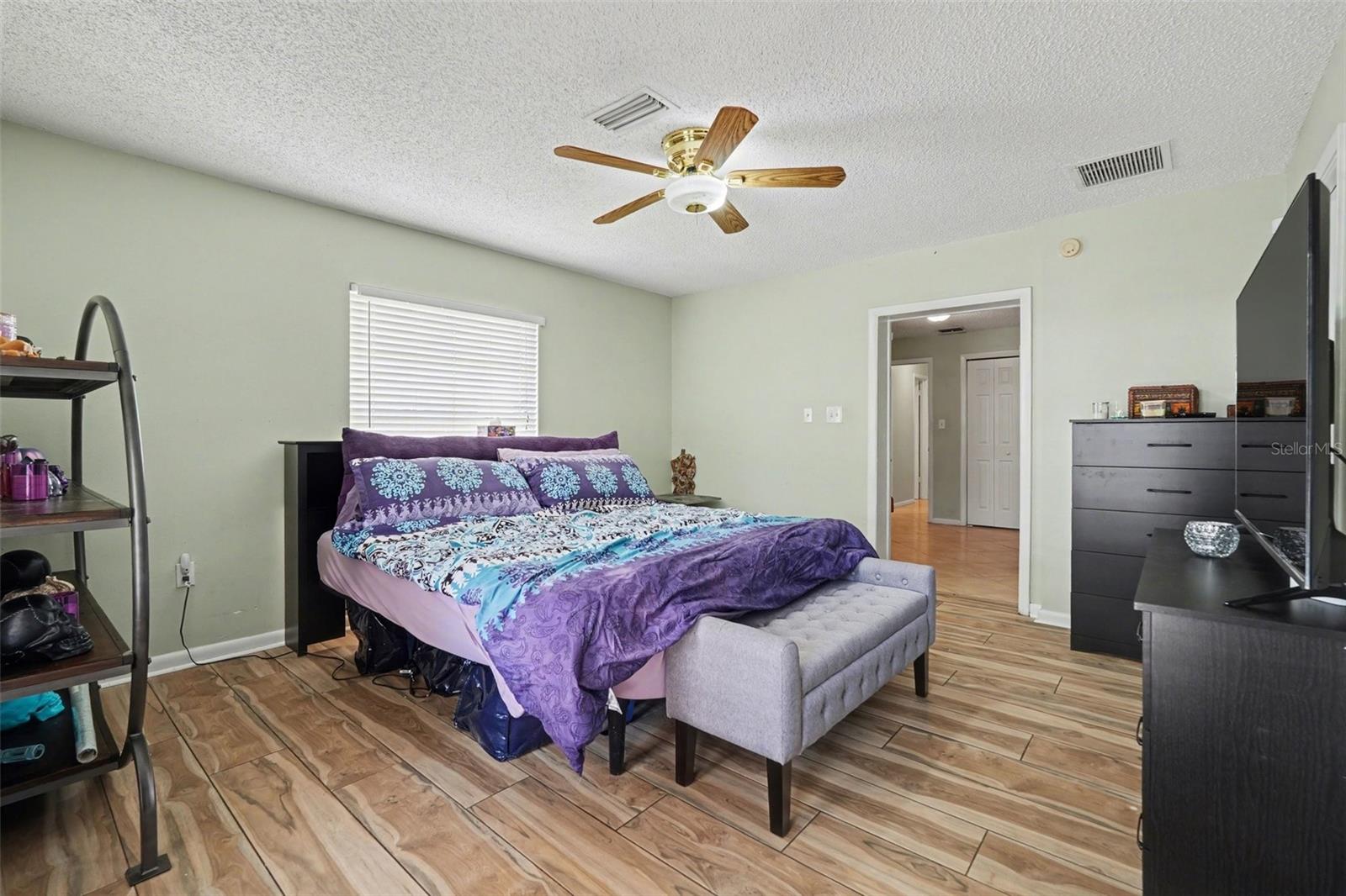 SHAWS H W - Residential