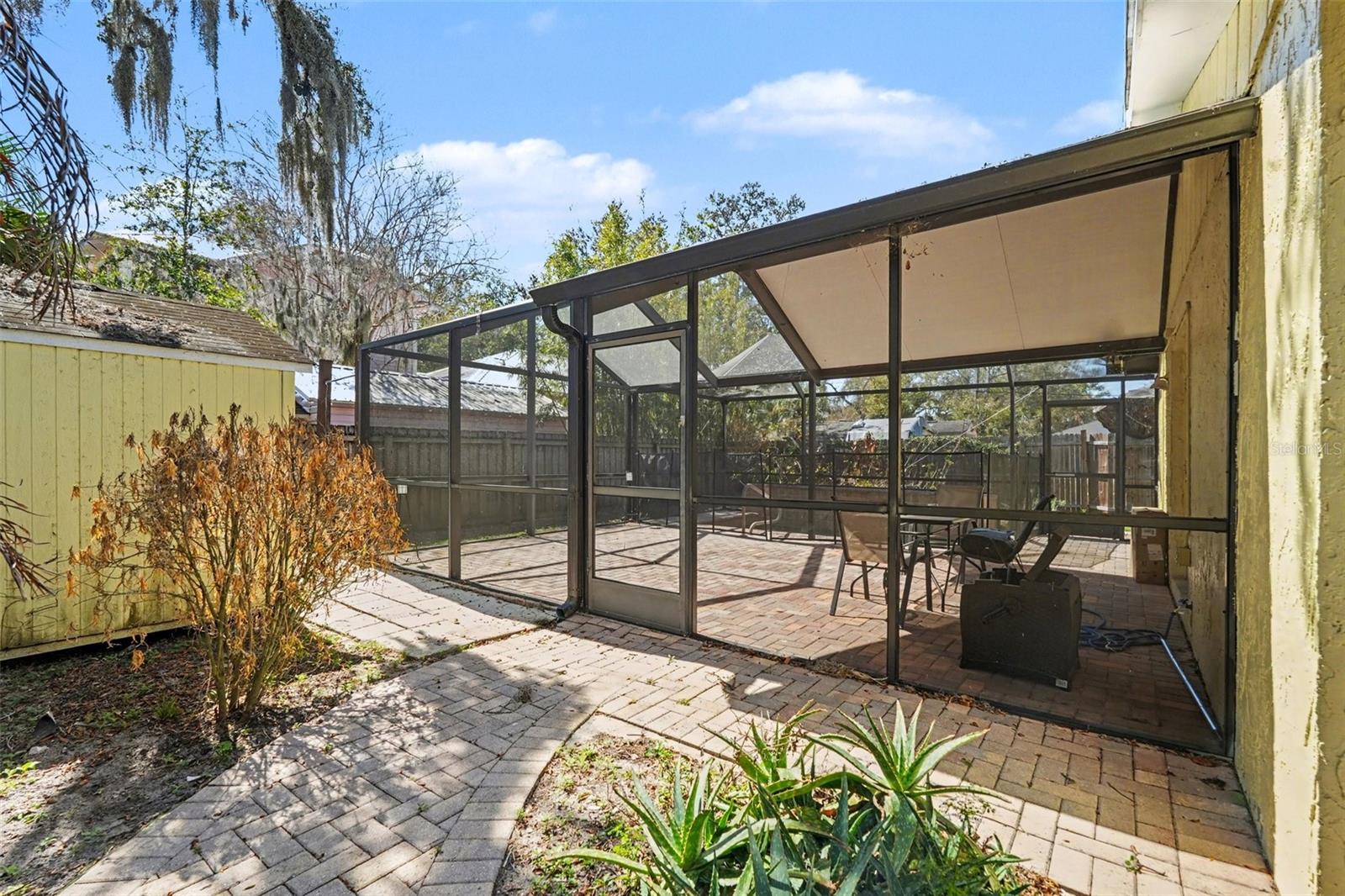 SHAWS H W - Residential