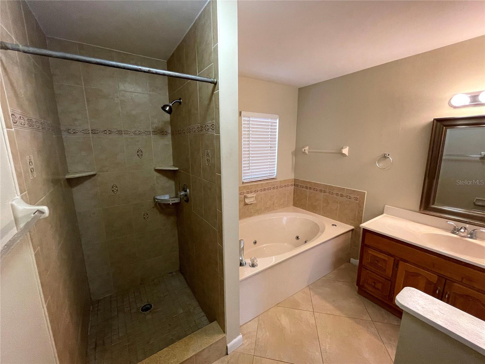 SHAWS H W - Residential