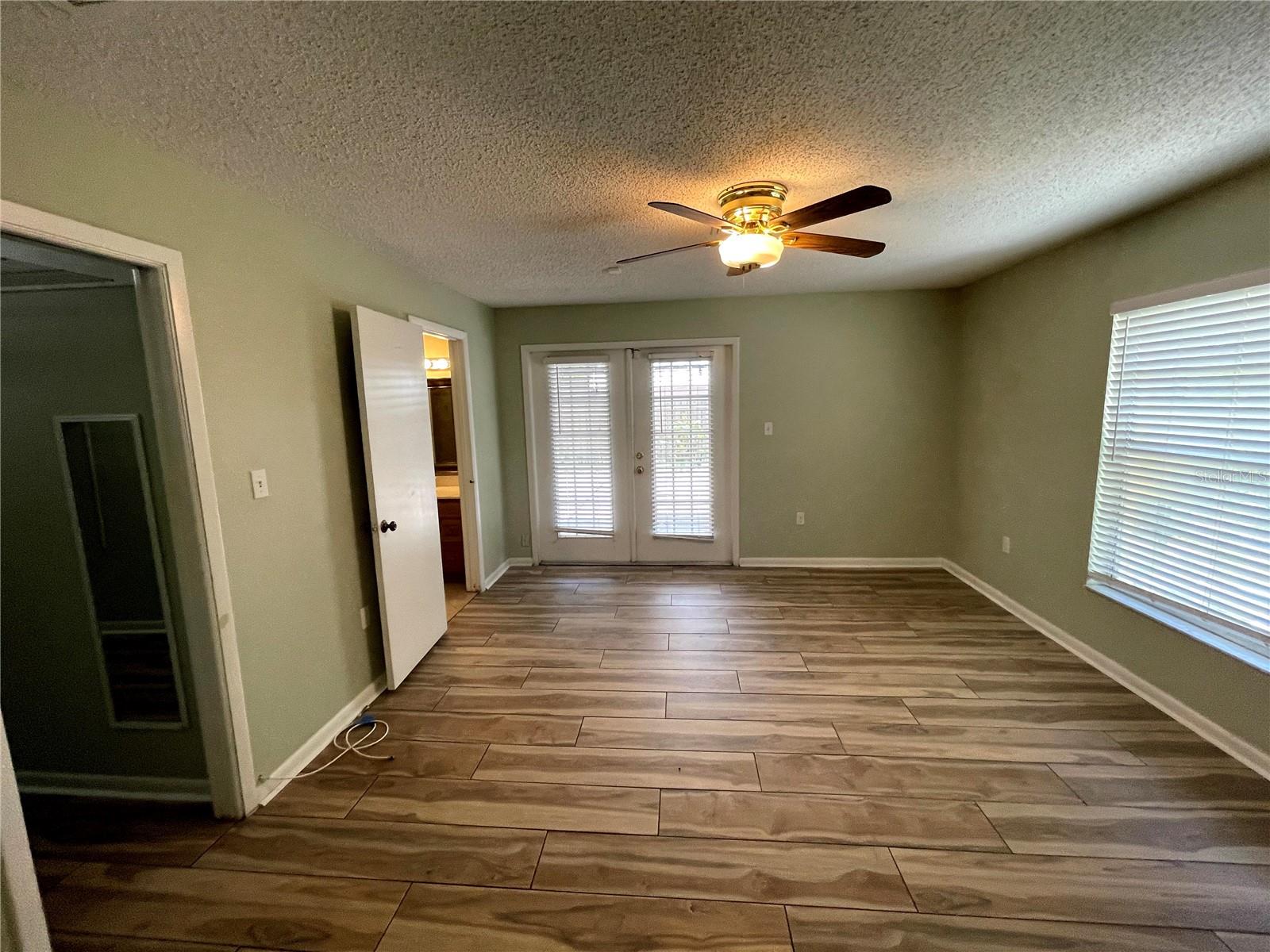 SHAWS H W - Residential