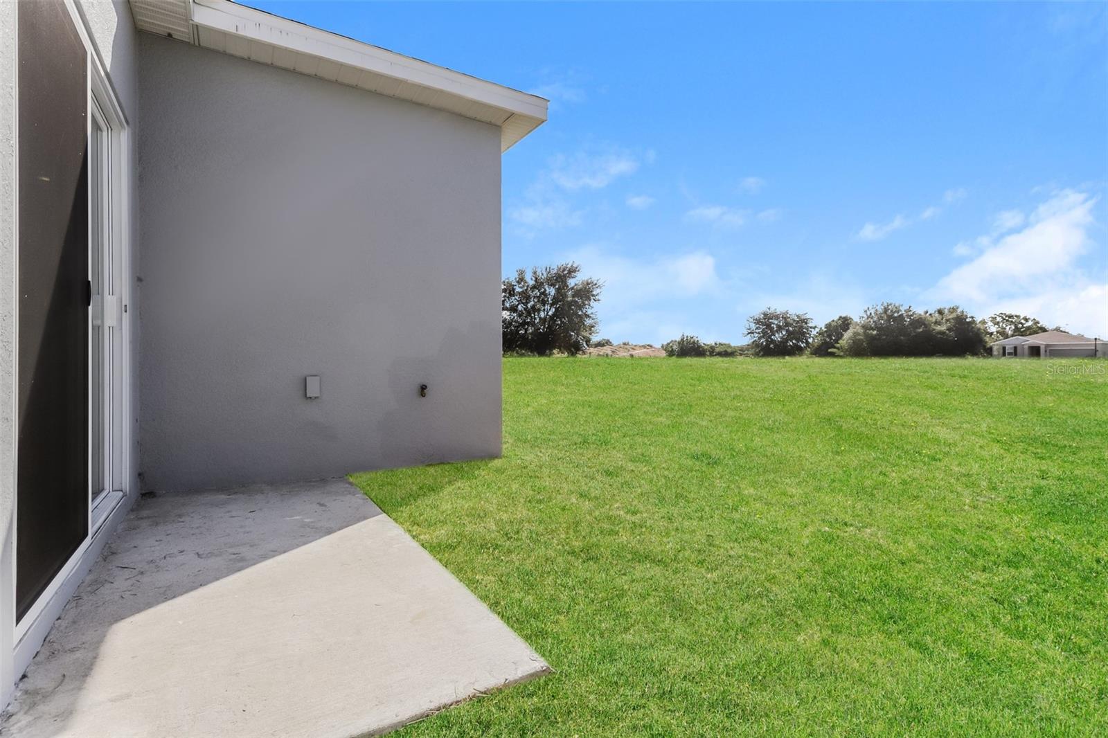 WINDSOR RESERVE PH 1 - Residential Lease