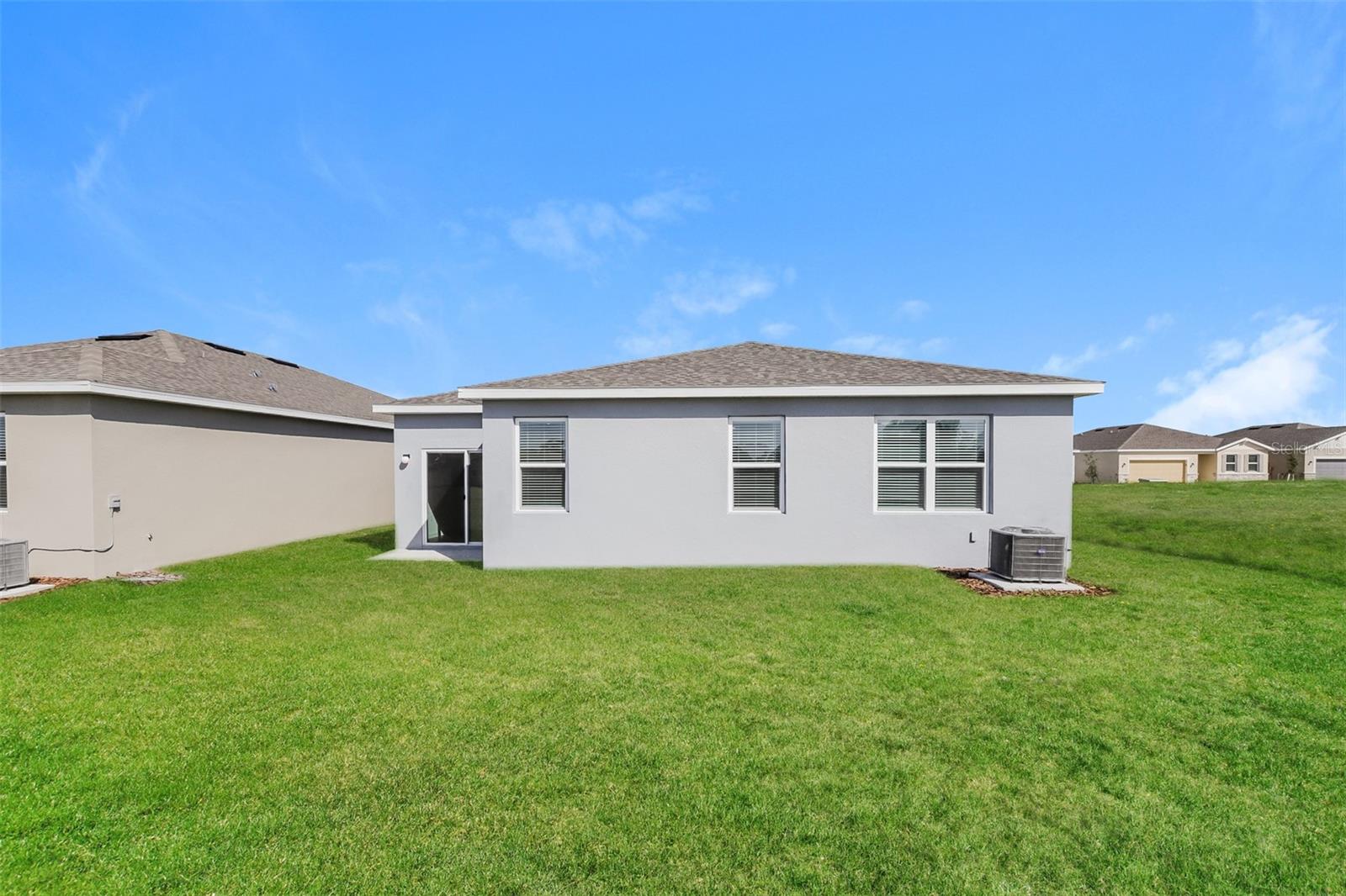 WINDSOR RESERVE PH 1 - Residential Lease