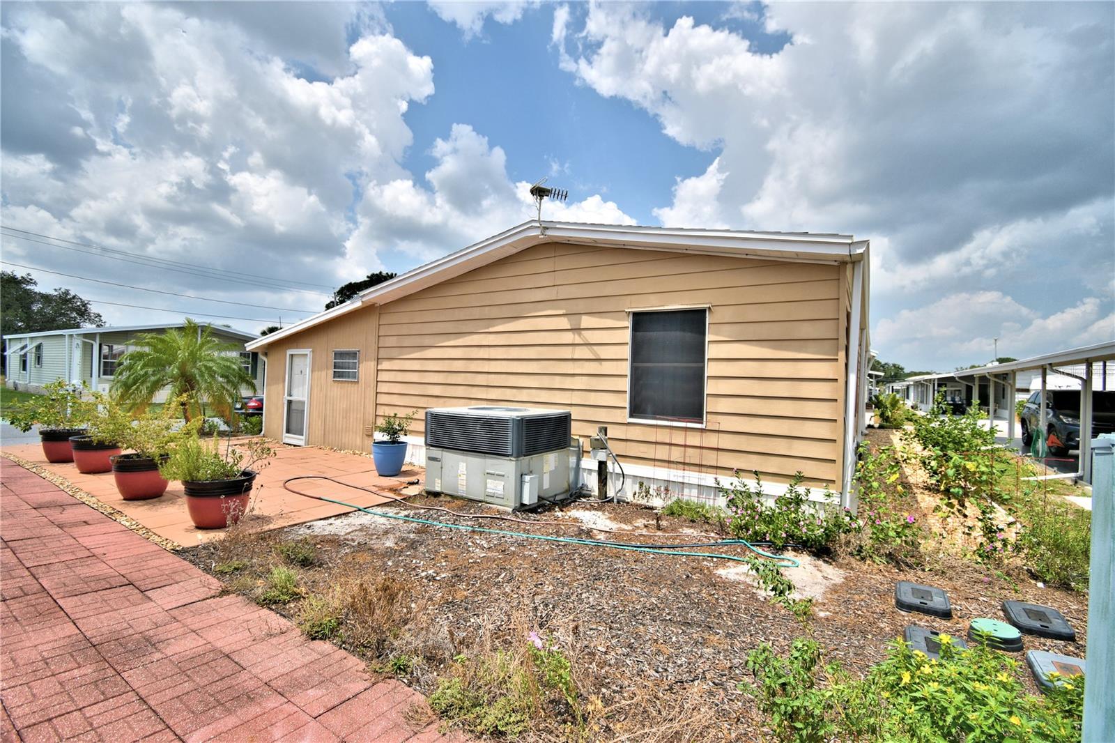 OAKWOOD ESTATES - Residential