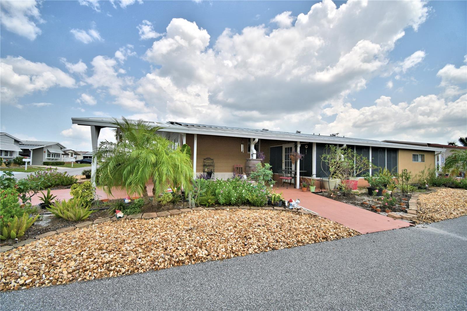 OAKWOOD ESTATES - Residential