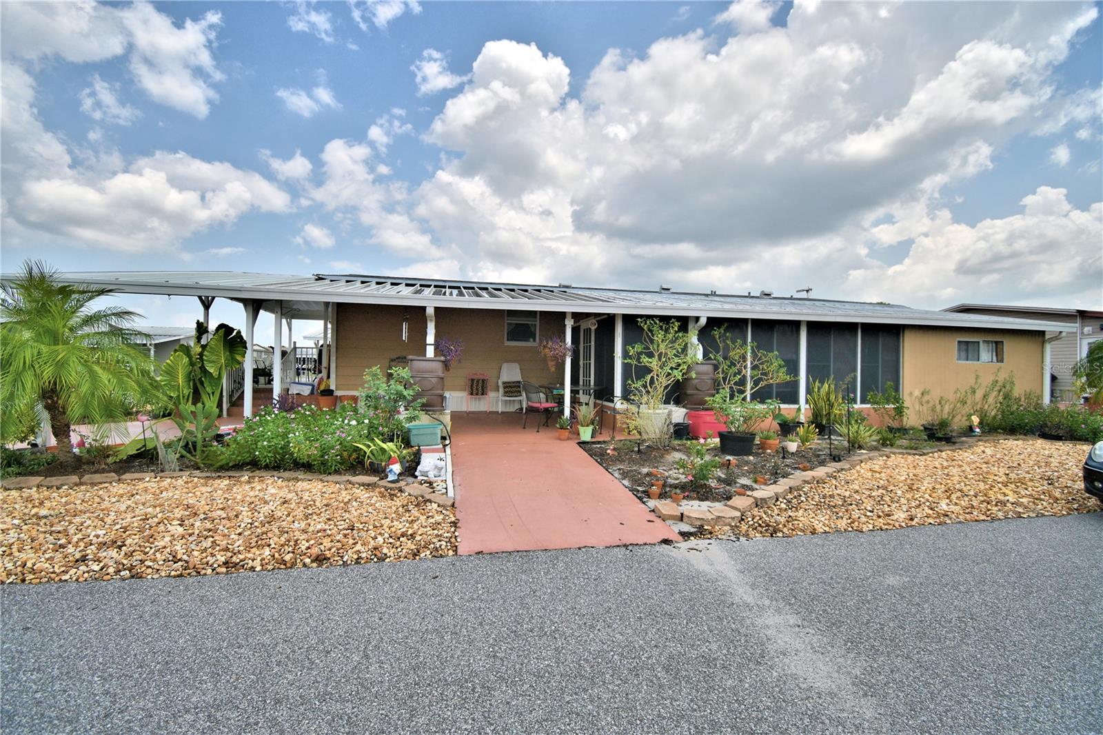 OAKWOOD ESTATES - Residential