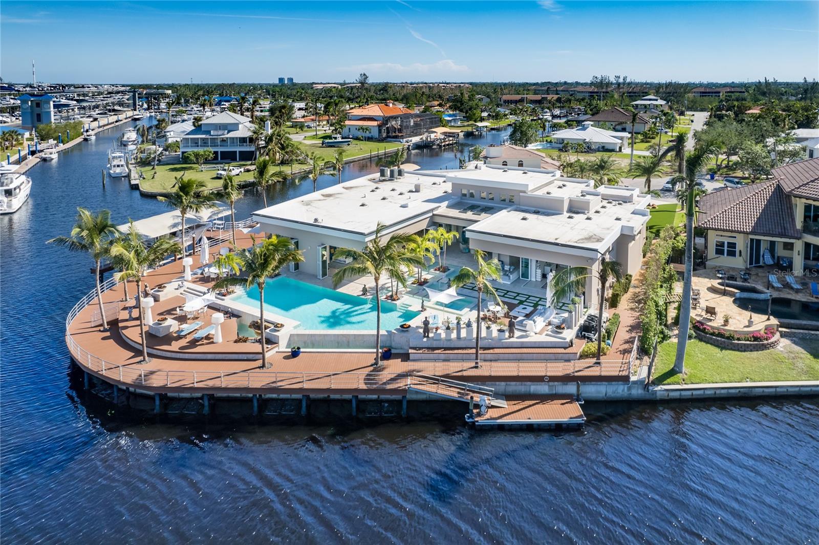 DEEP LAGOON ESTATES - Residential