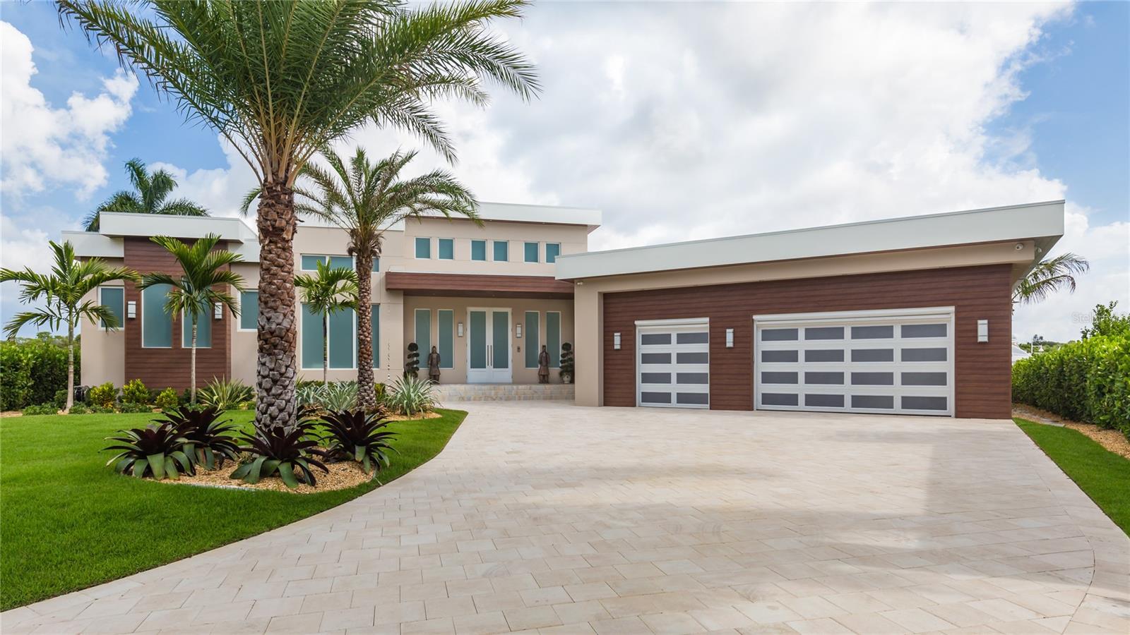 DEEP LAGOON ESTATES - Residential