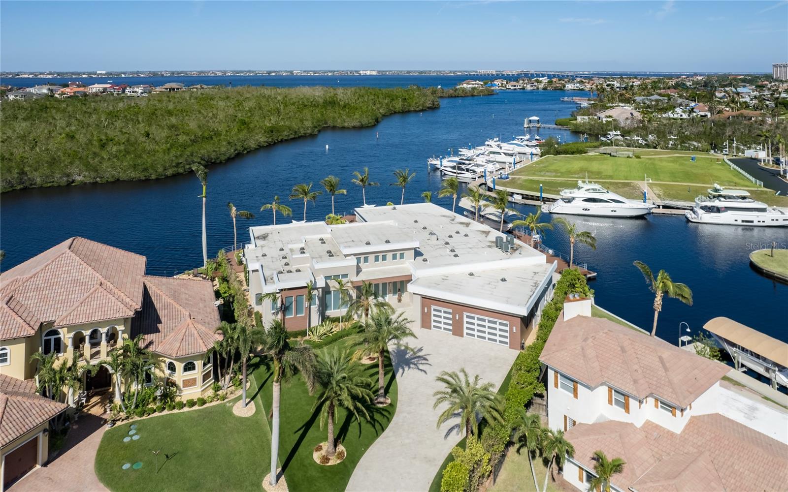 DEEP LAGOON ESTATES - Residential