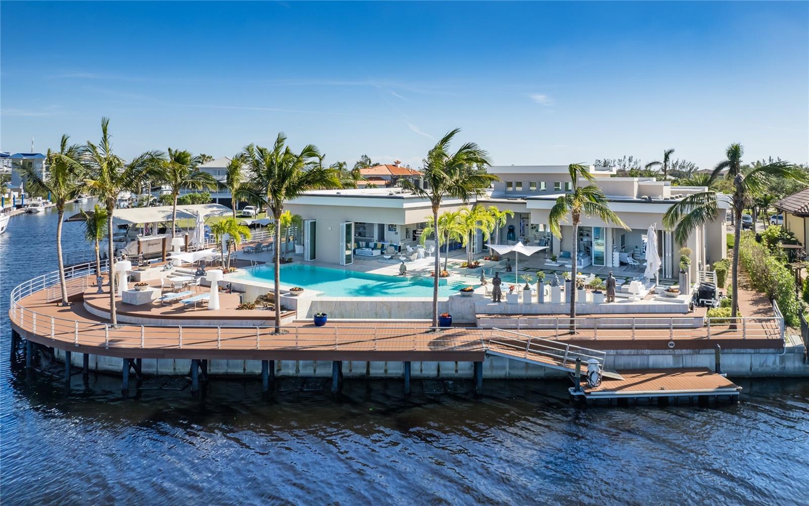 DEEP LAGOON ESTATES - Residential