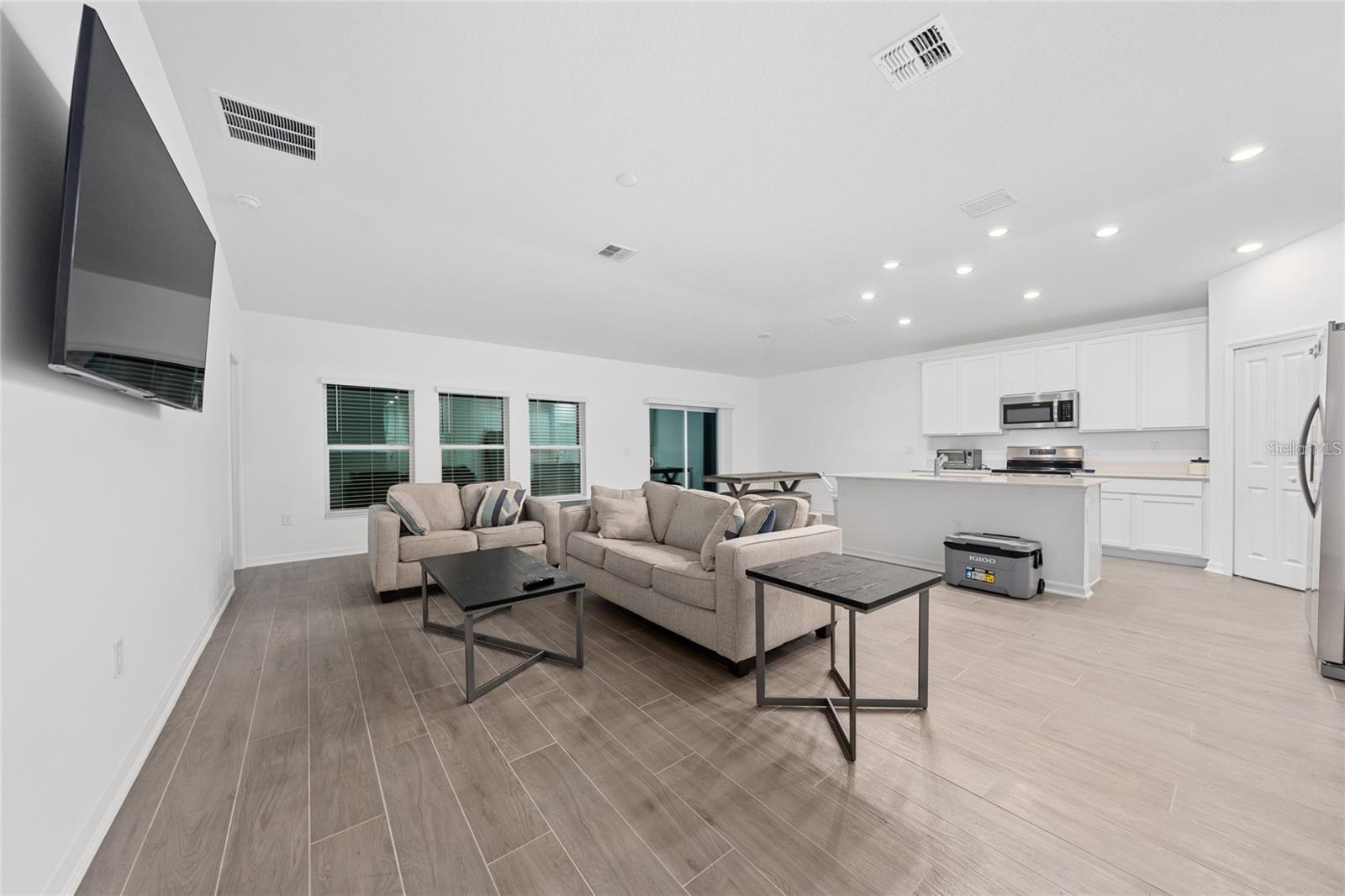 EDGEWATER PRESERVE PH 1 - Residential Lease