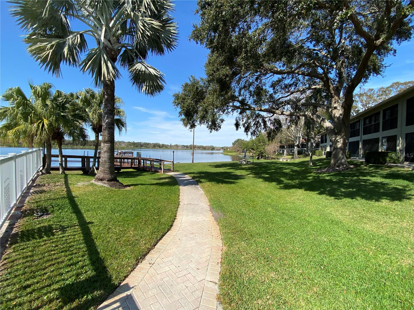2070 LAKEVIEW DRIVE 206