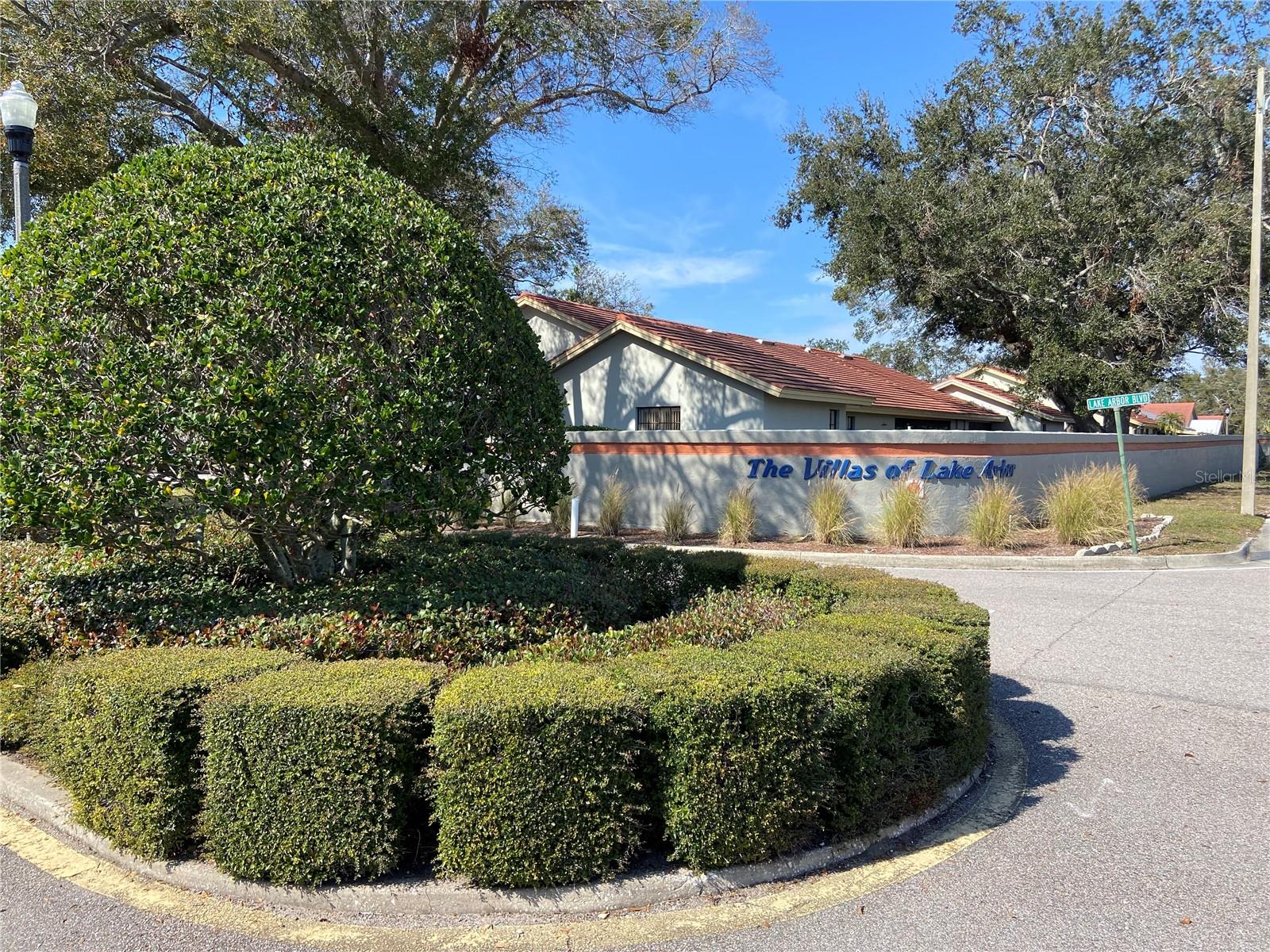 2070 LAKEVIEW DRIVE 206