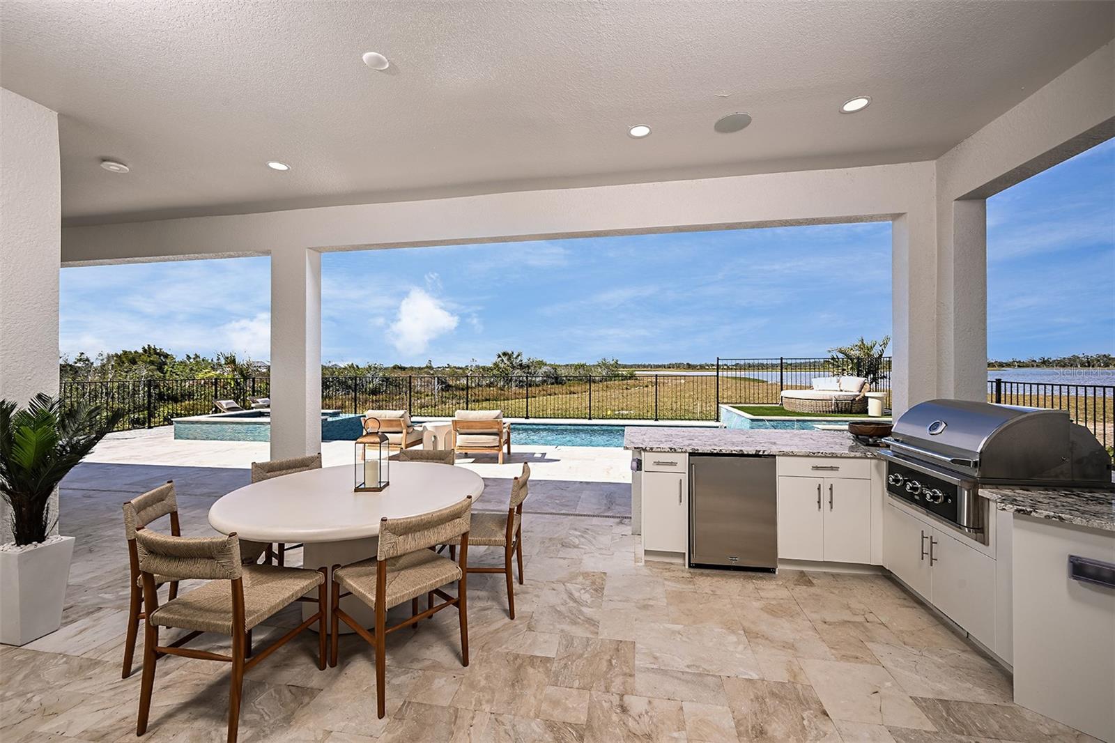 PALMERA AT WELLEN PARK - Residential