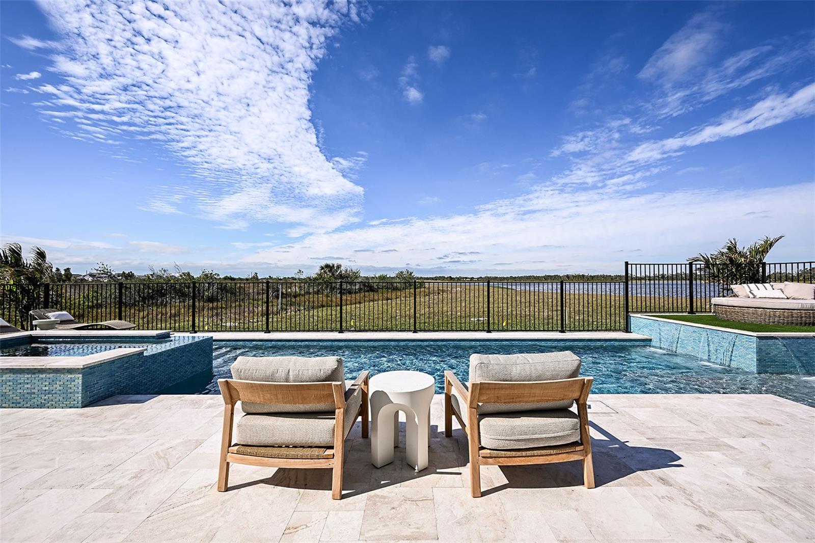 PALMERA AT WELLEN PARK - Residential